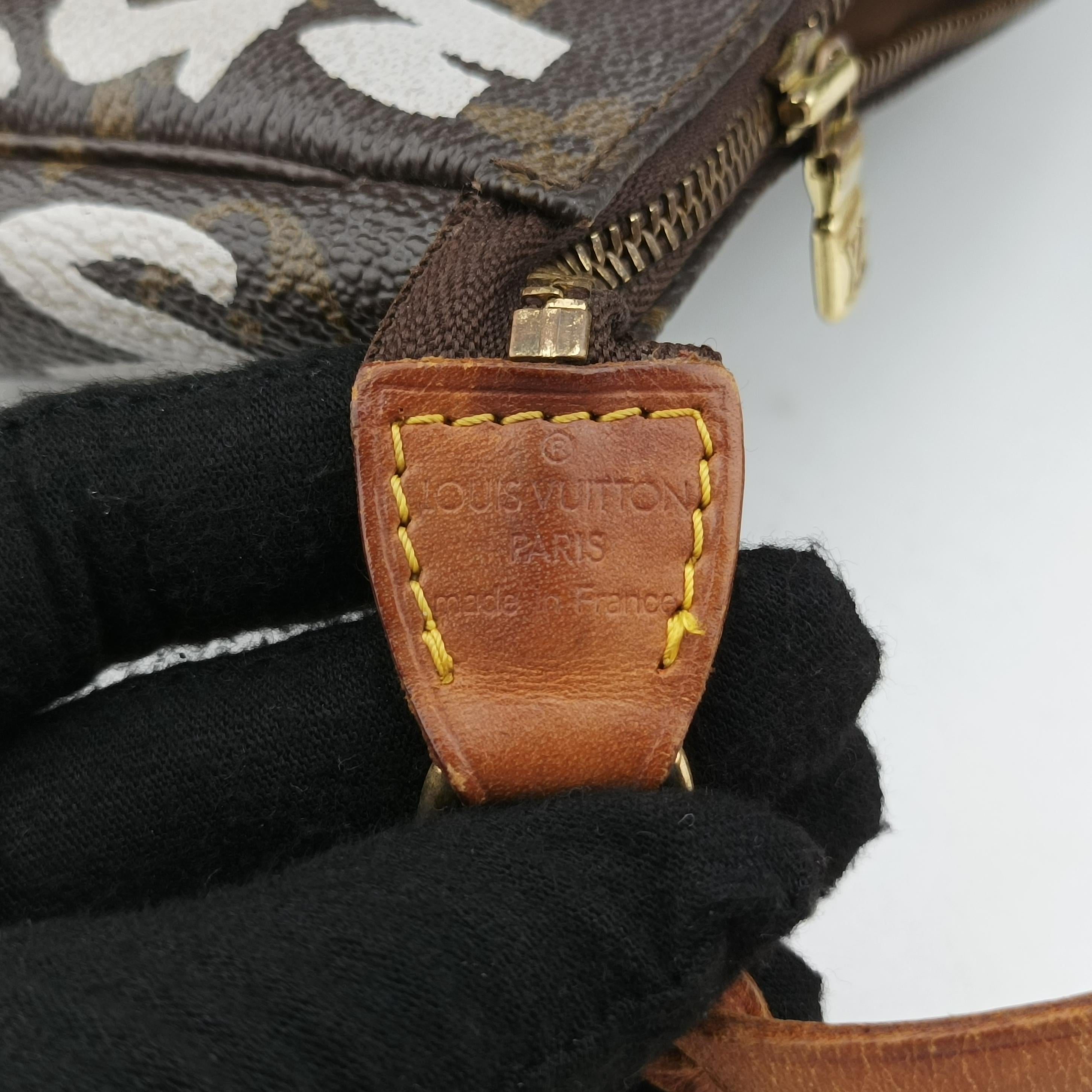 Pre-owned Louis Vuitton Monogram Graffiti Pochette Accessoires Brown×Argent Monogram Graffiti M92192 handbag | stylenewstar