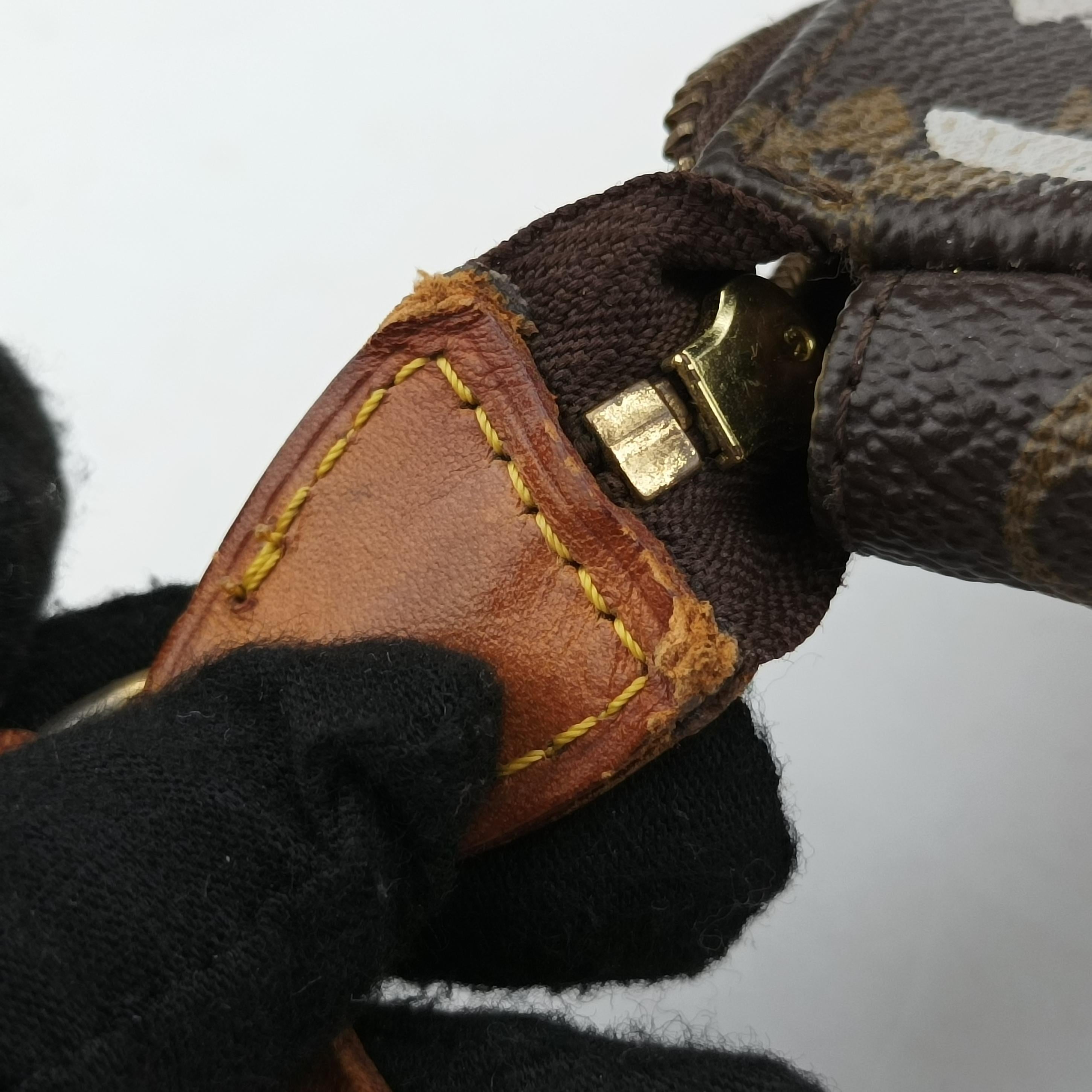 Pre-owned Louis Vuitton Monogram Graffiti Pochette Accessoires Brown×Argent Monogram Graffiti M92192 handbag | stylenewstar