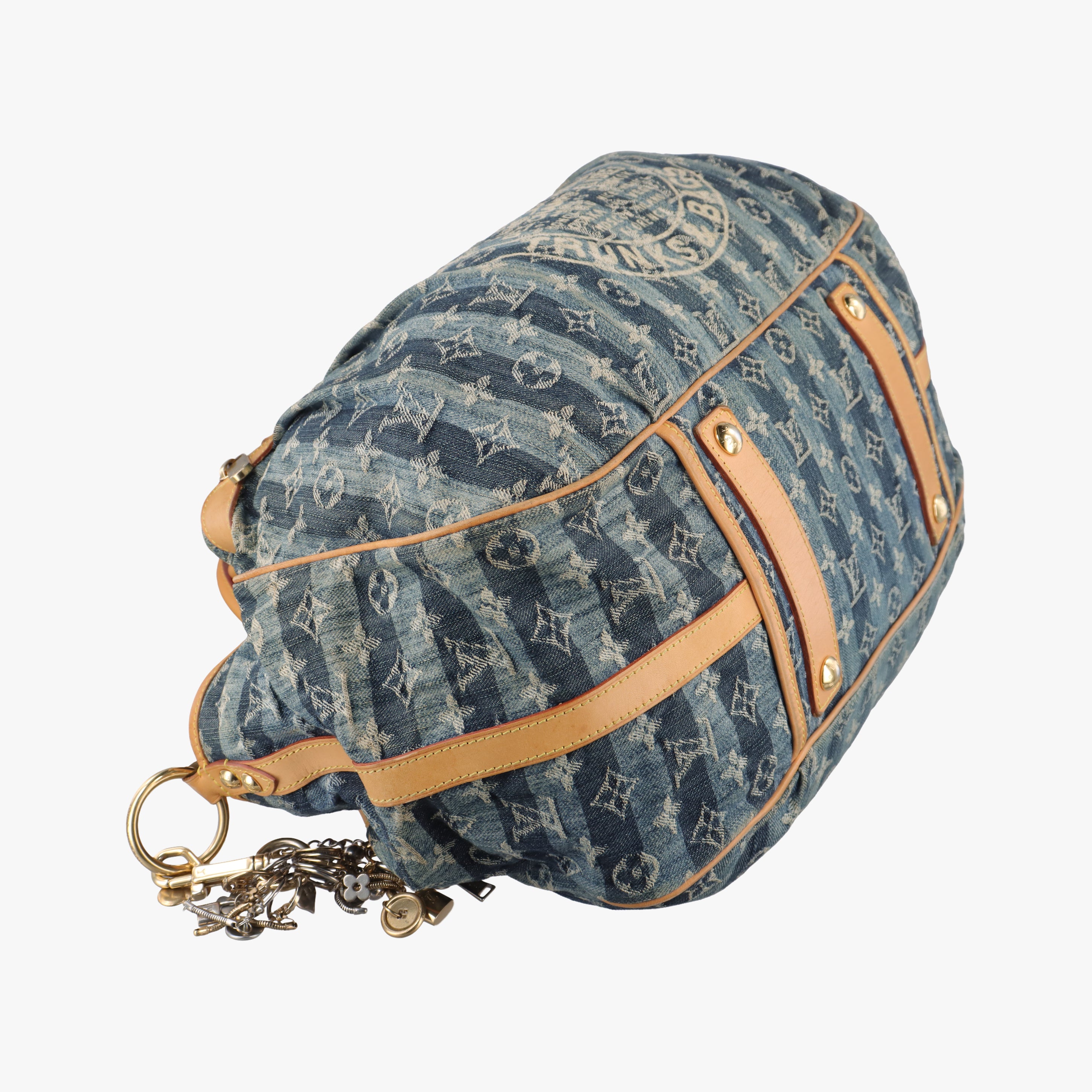 Vintage Louis Vuitton Monogram Cabas Raye GM blue Denim M95336 shoulderbag | stylenewstar
