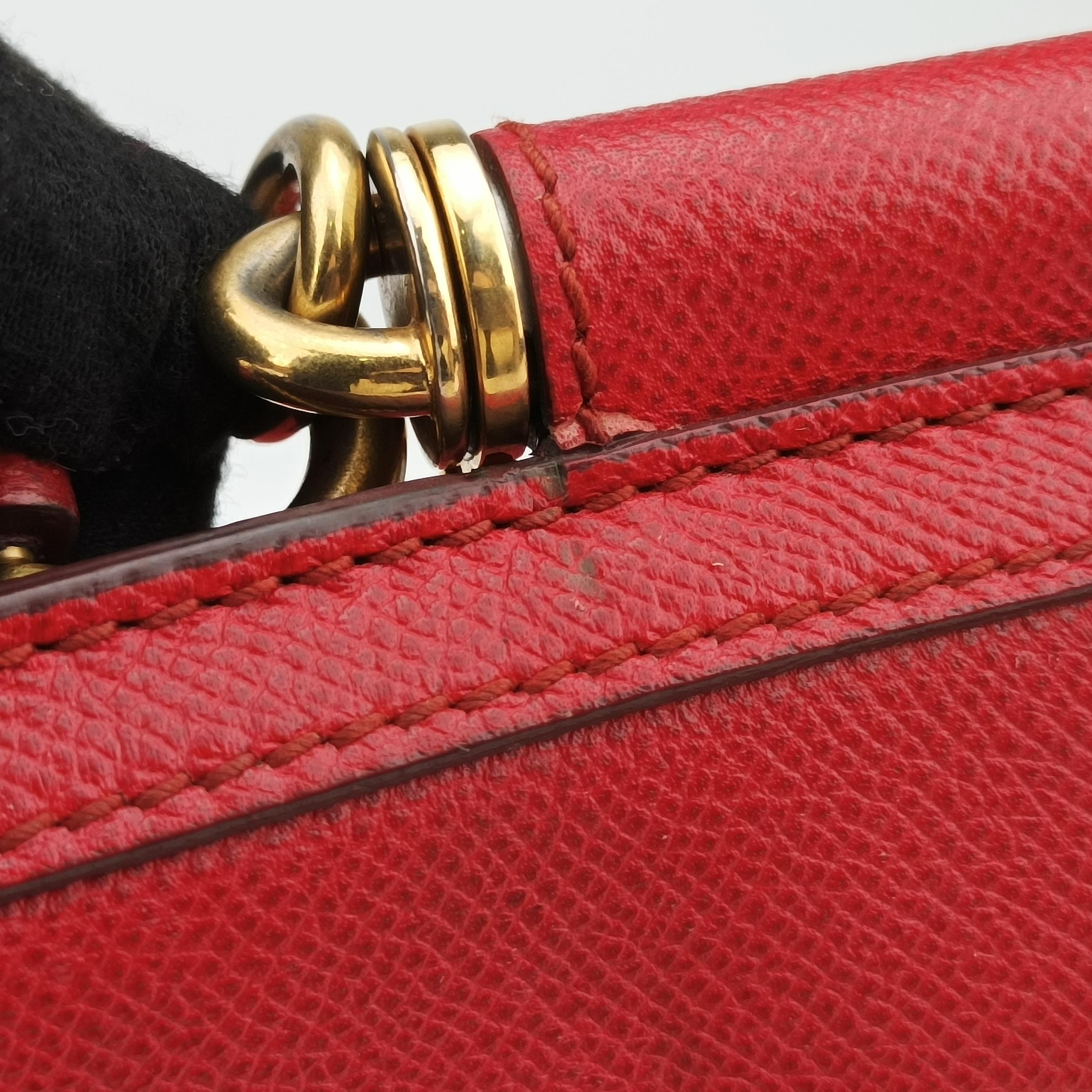 Secondhand Dolce & Gabbana SICILY Red Leather  handbag | stylenewstar
