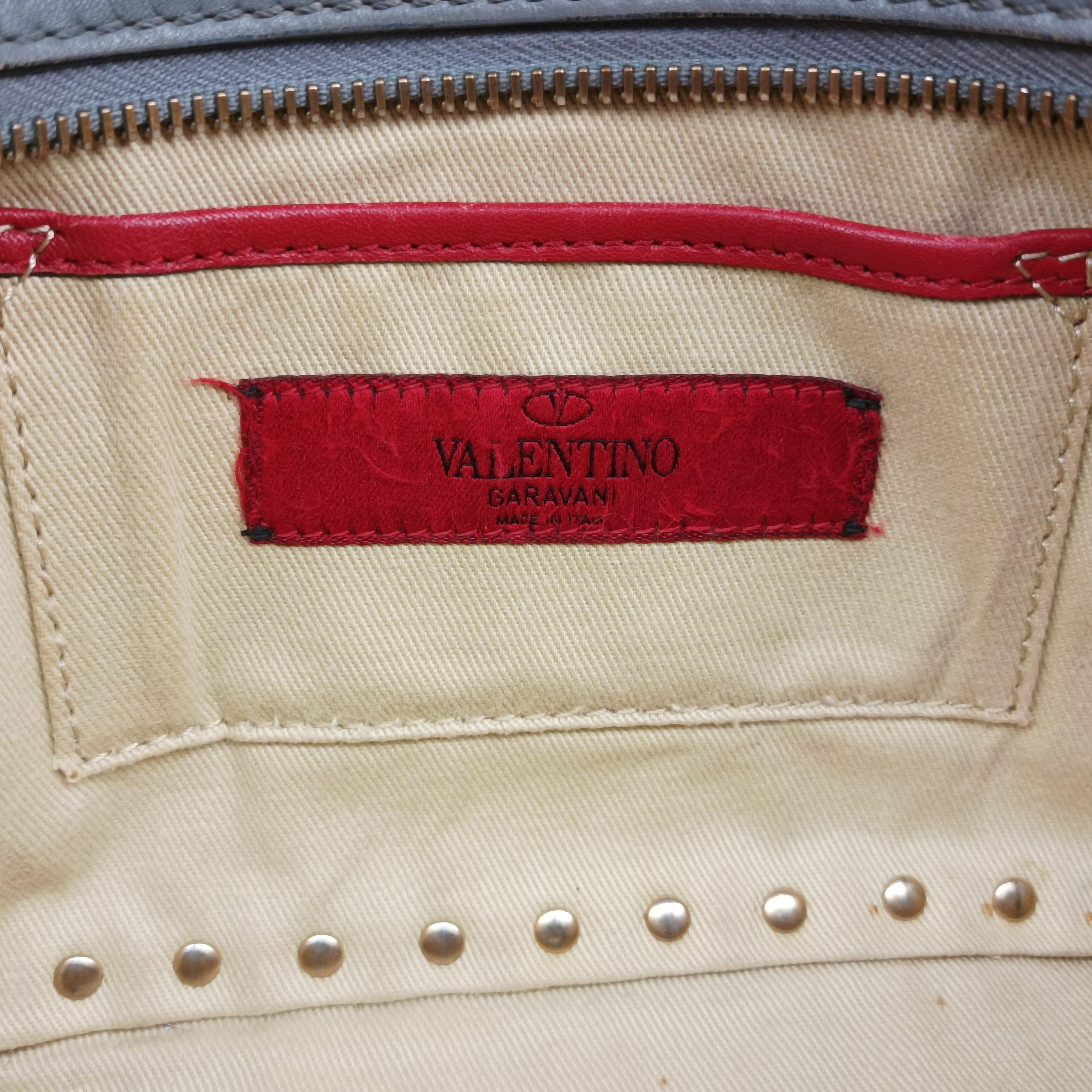 Pre-owned Valentino Rockstud Red x Pink x Gray Leather  shoulderbag | stylenewstar