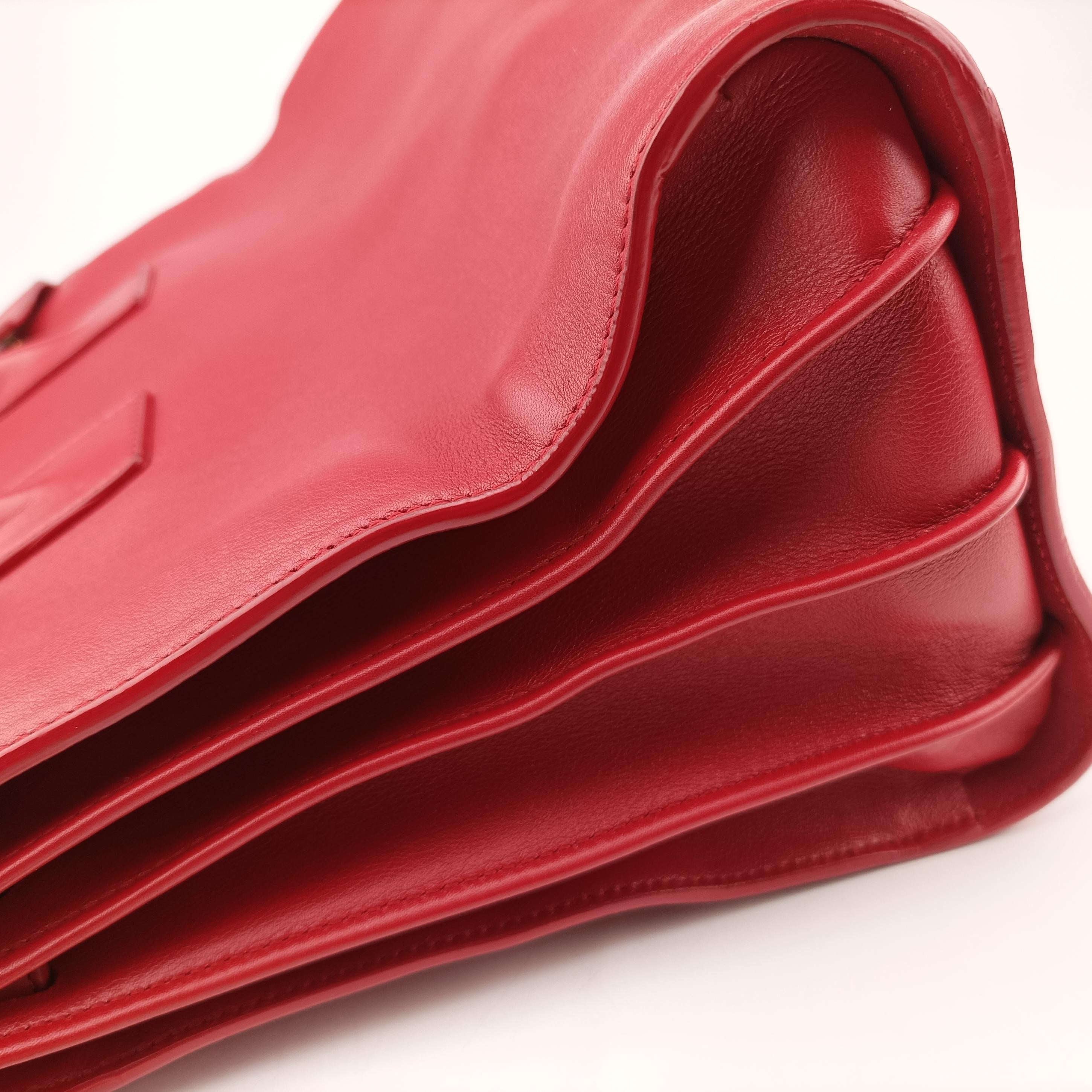 Secondhand Yves Saint Laurent SAC DE JOUR Red Leather 324823 shoulderbag | stylenewstar
