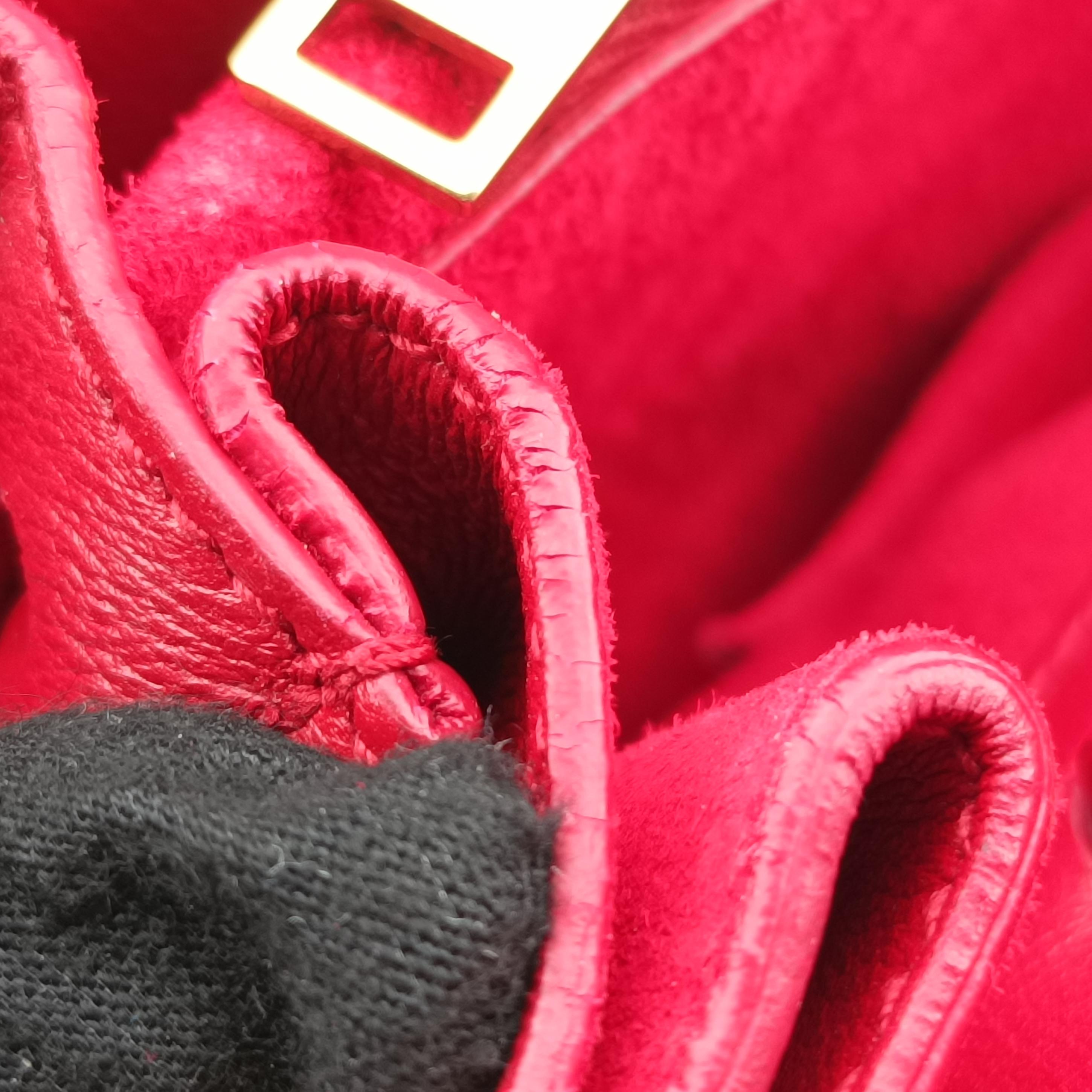 Secondhand Yves Saint Laurent SAC DE JOUR Red Leather 324823 shoulderbag | stylenewstar