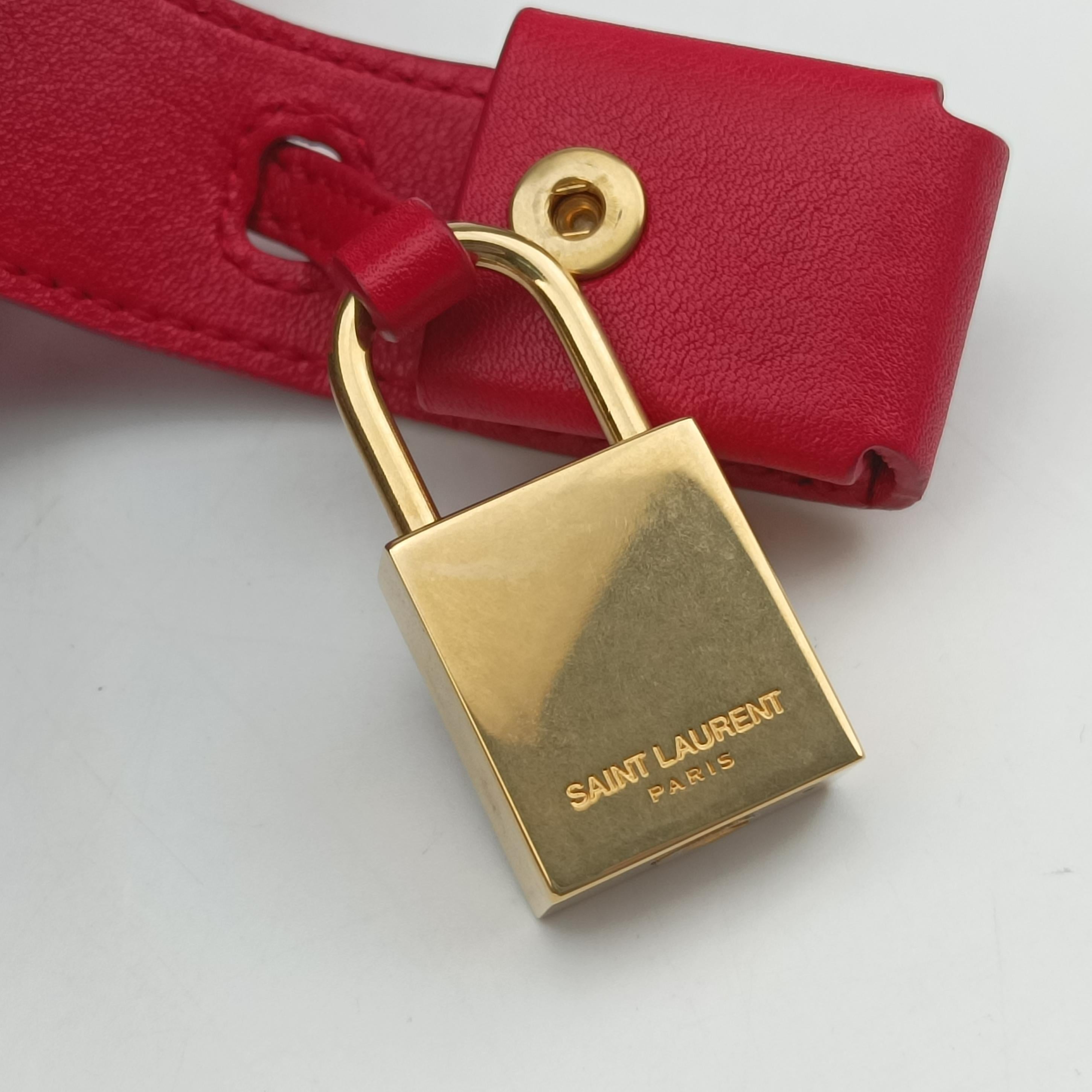 Secondhand Yves Saint Laurent SAC DE JOUR Red Leather 324823 shoulderbag | stylenewstar