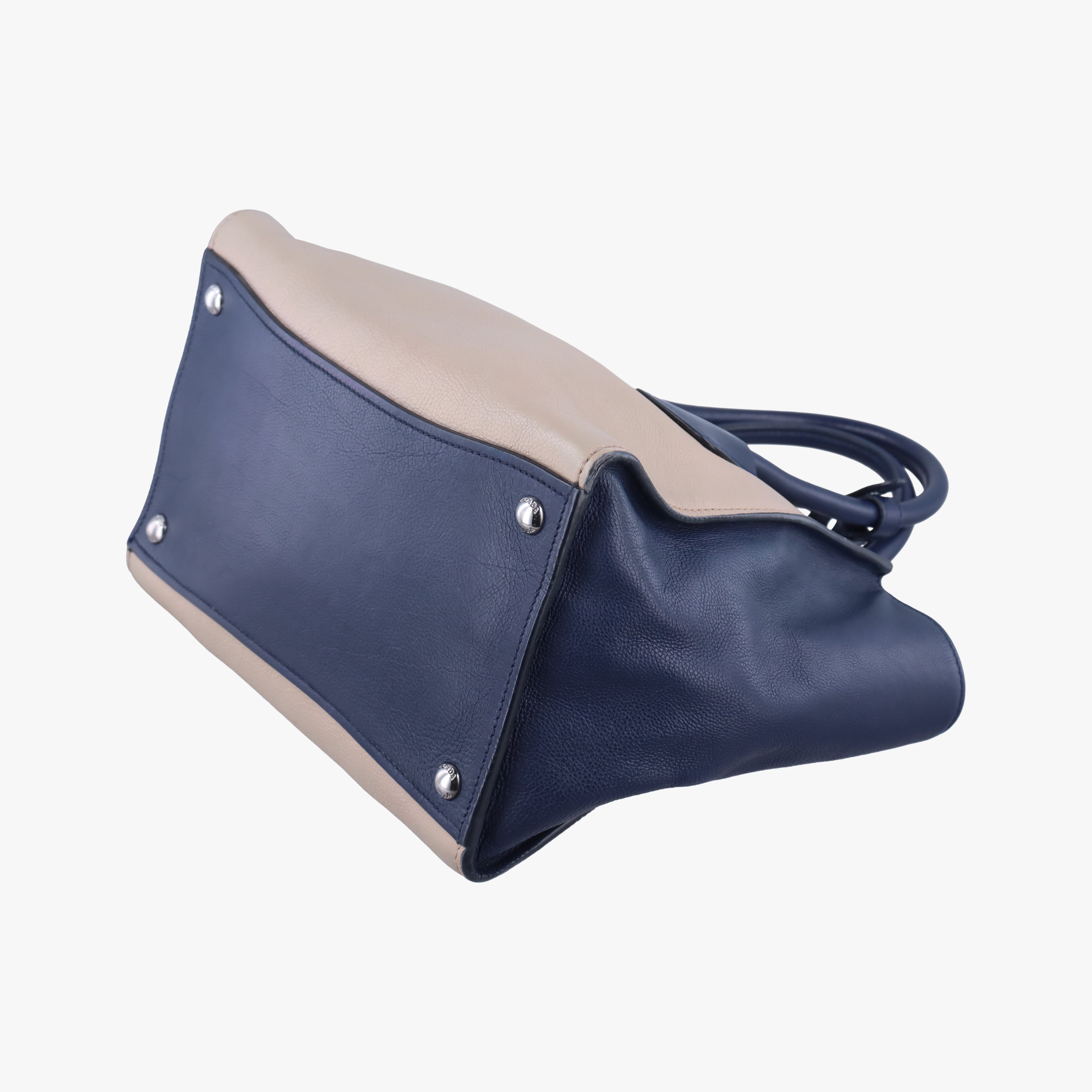 Pre-owned Prada Twin Pocket Tote Beige x Navy leather  shoulderbag | stylenewstar