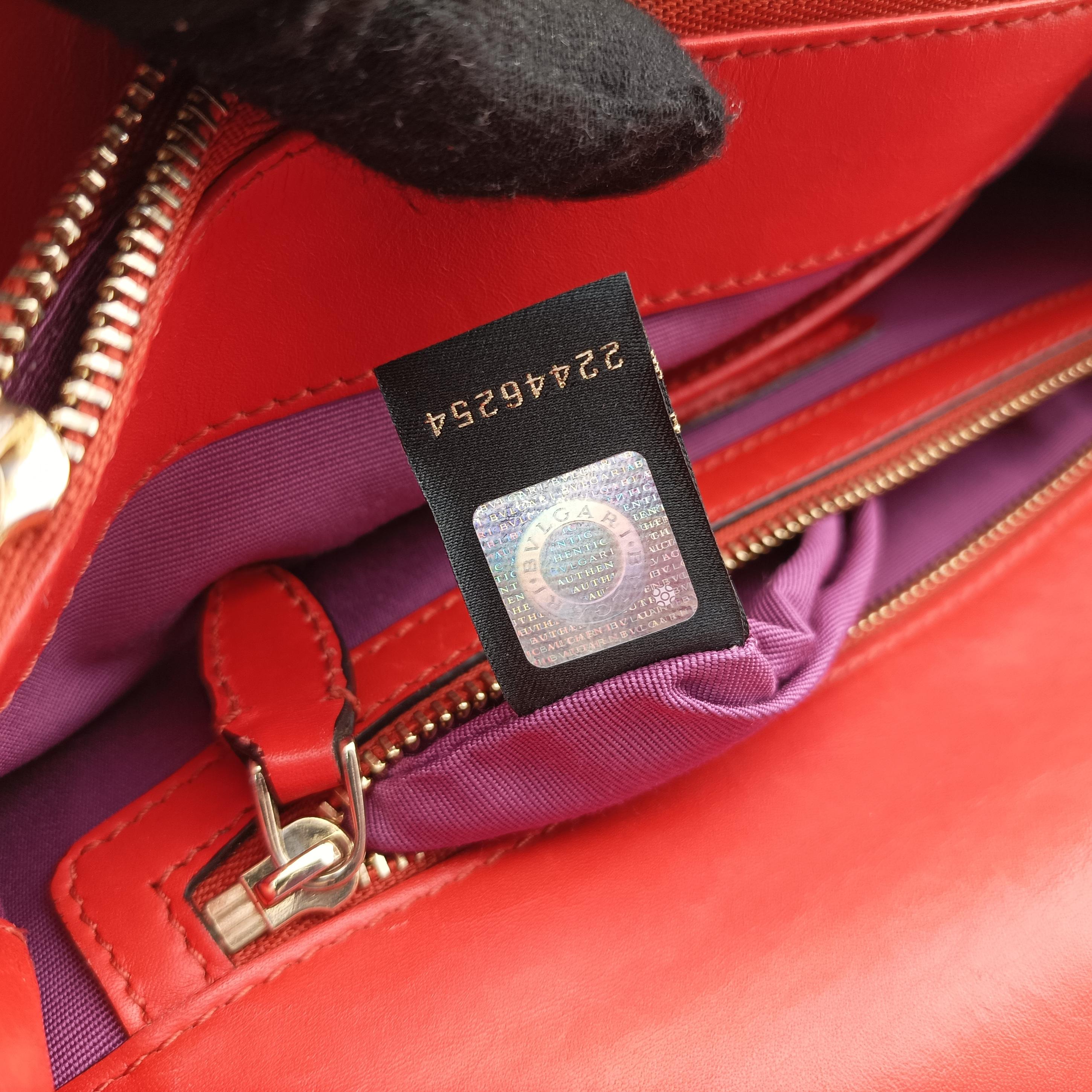 Secondhand Bvlgari Serpenti Forever Red leather  shoulderbag | stylenewstar