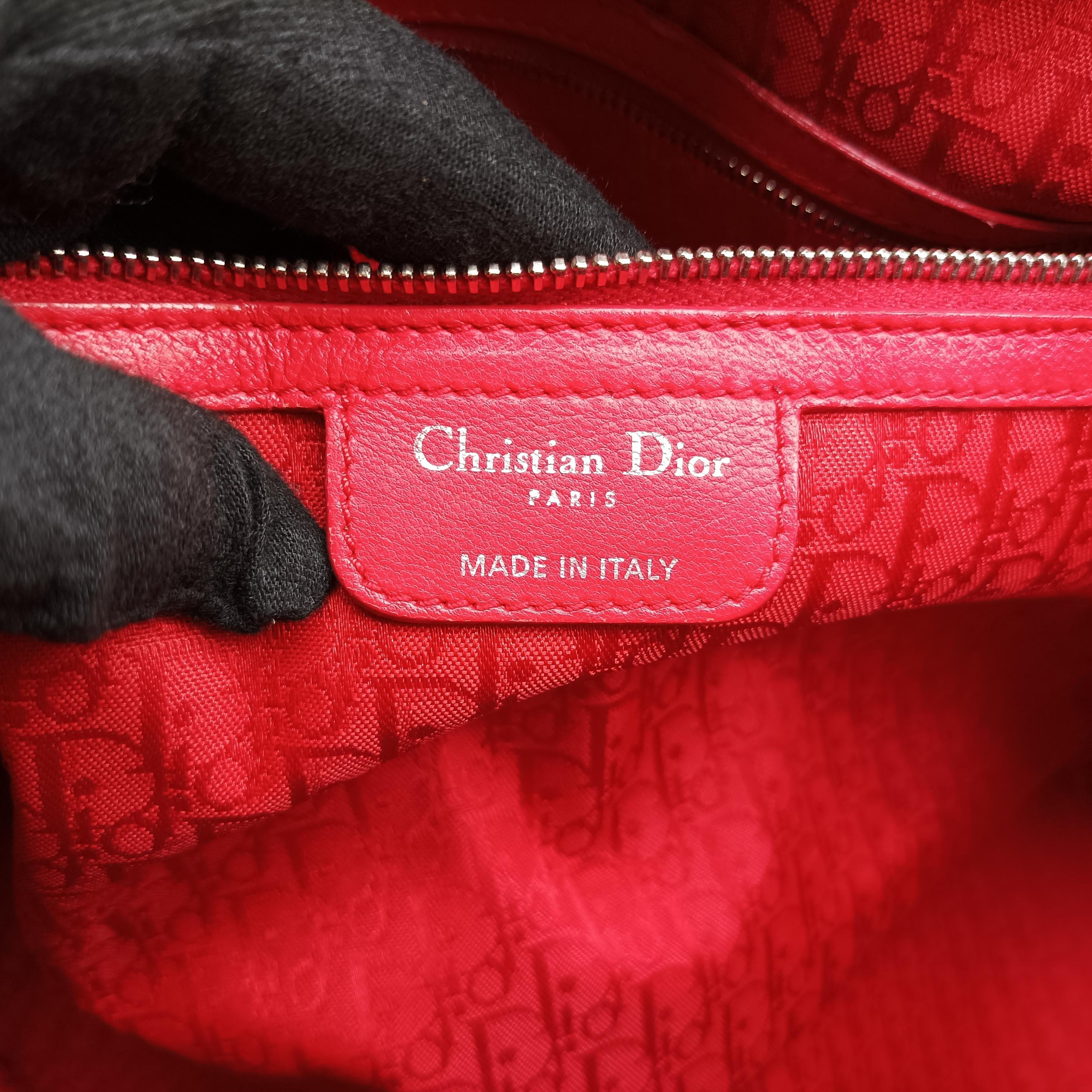 Pre-owned Christian Dior Lady Dior Red lambskin  shoulderbag | stylenewstar