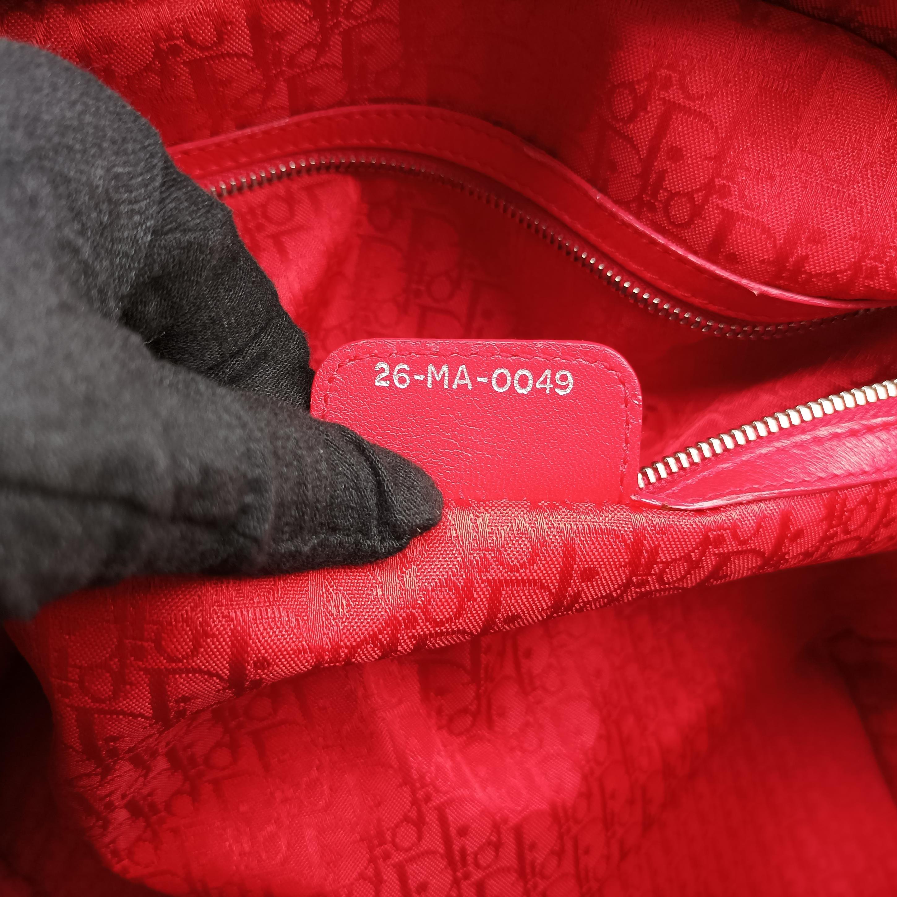 Pre-owned Christian Dior Lady Dior Red lambskin  shoulderbag | stylenewstar