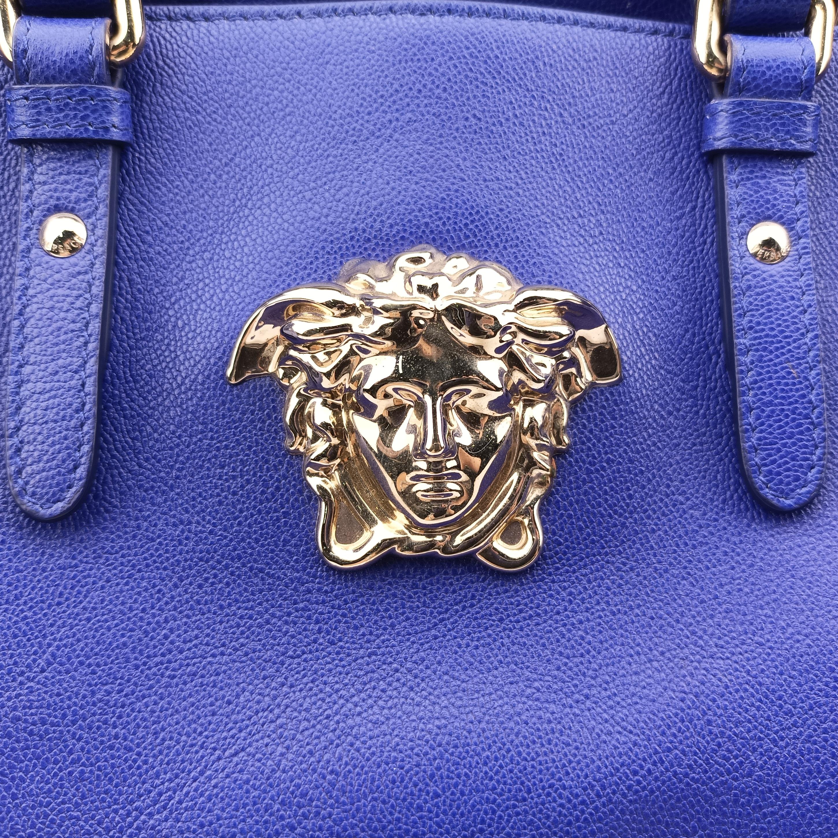 Pre-owned VERSACE La Medusa Blue Leather  shoulderbag | stylenewstar