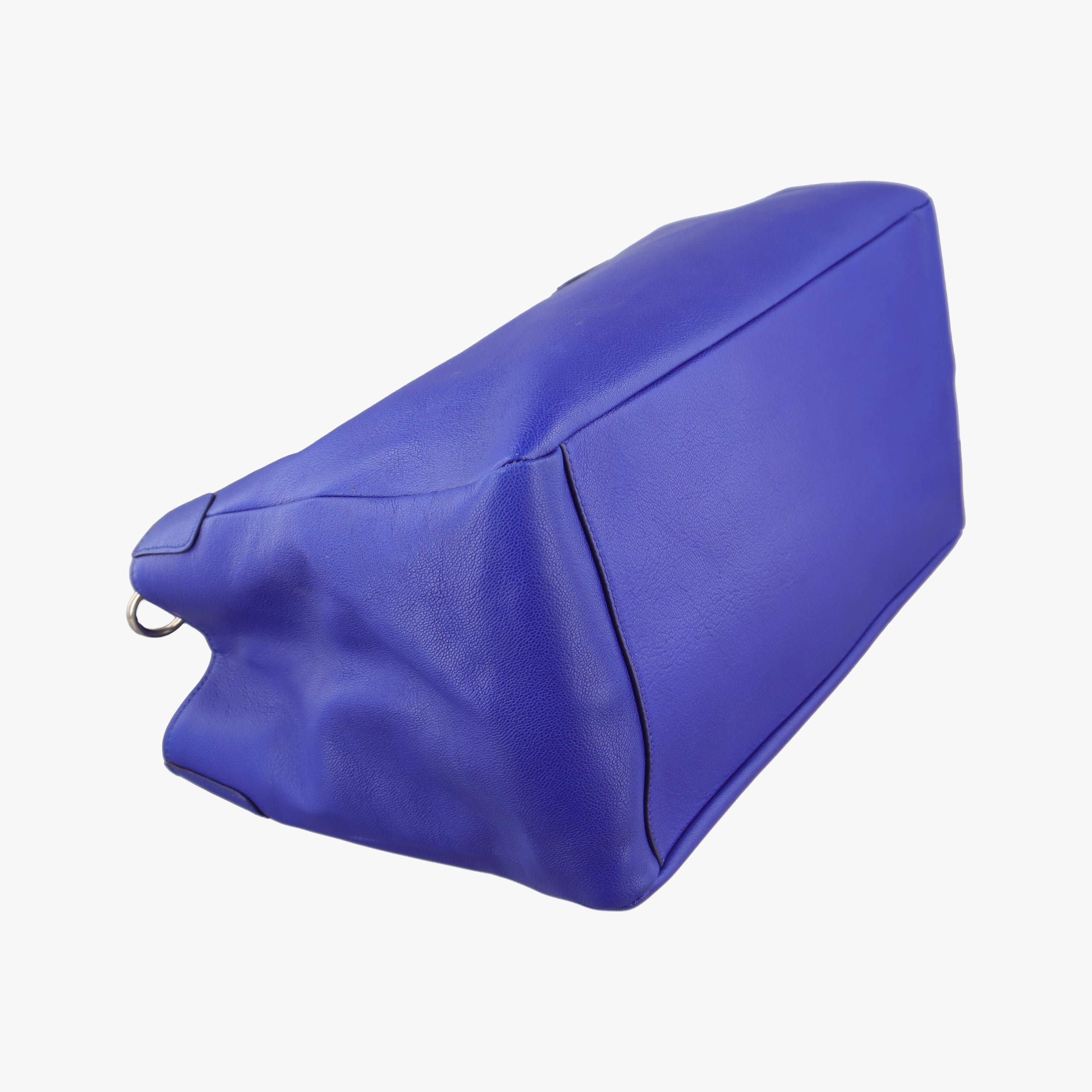 Pre-owned VERSACE La Medusa Blue Leather  shoulderbag | stylenewstar