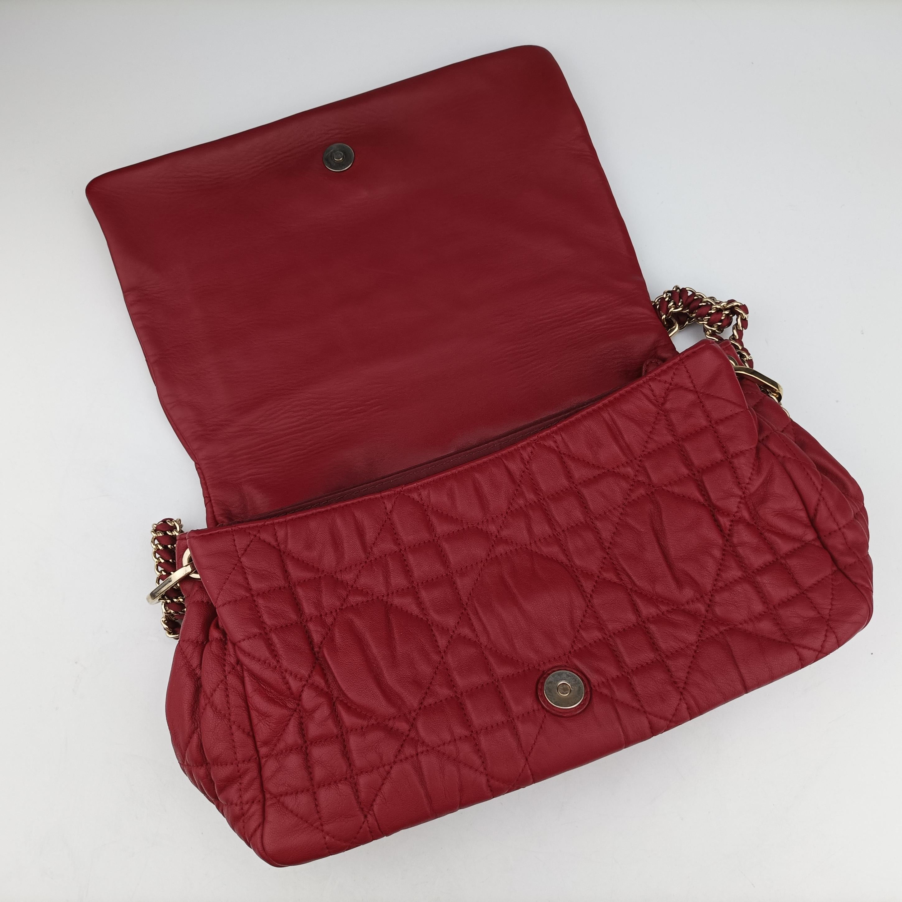 Pre-owned Bottega Veneta Cannage Delices Flap Red lambskin  shoulderbag | stylenewstar
