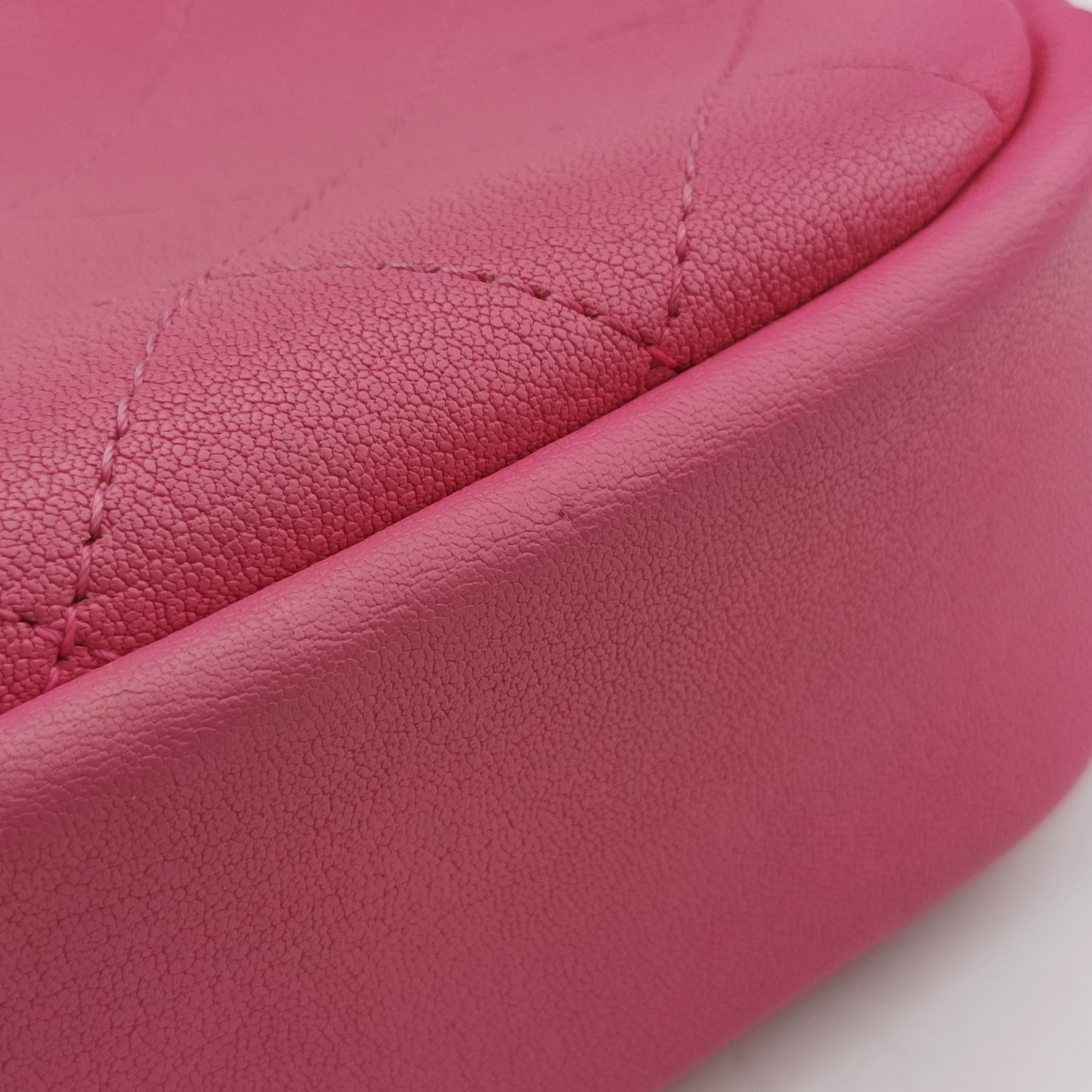 Pre-owned Chanel matelasse camera Pink Leather AS0137 shoulderbag | stylenewstar
