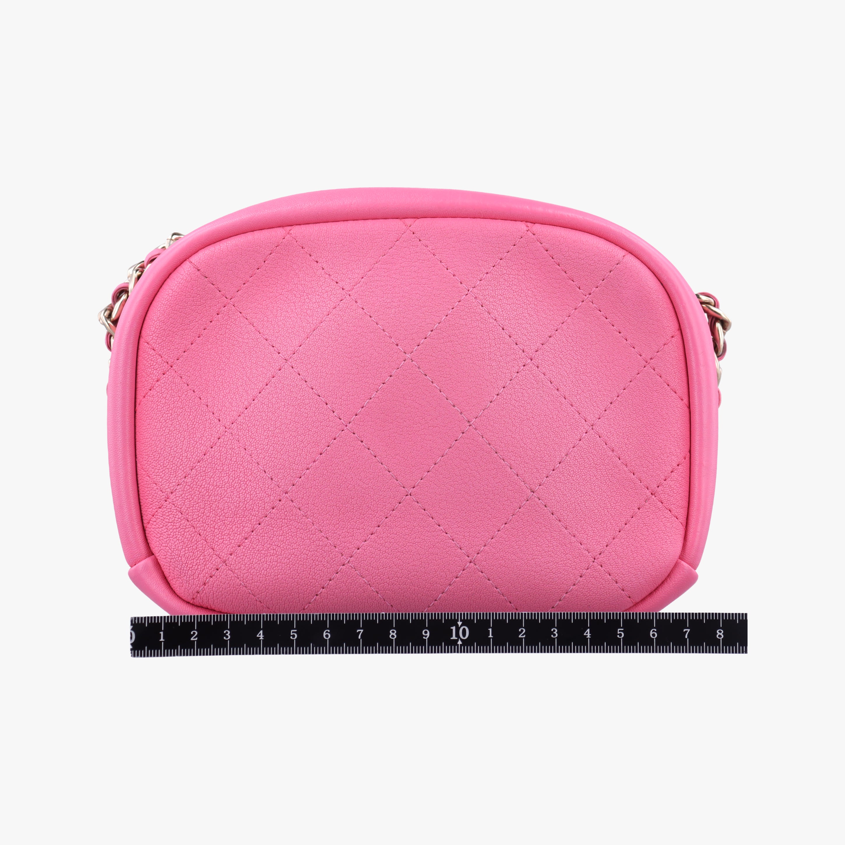 Pre-owned Chanel matelasse camera Pink Leather AS0137 shoulderbag | stylenewstar