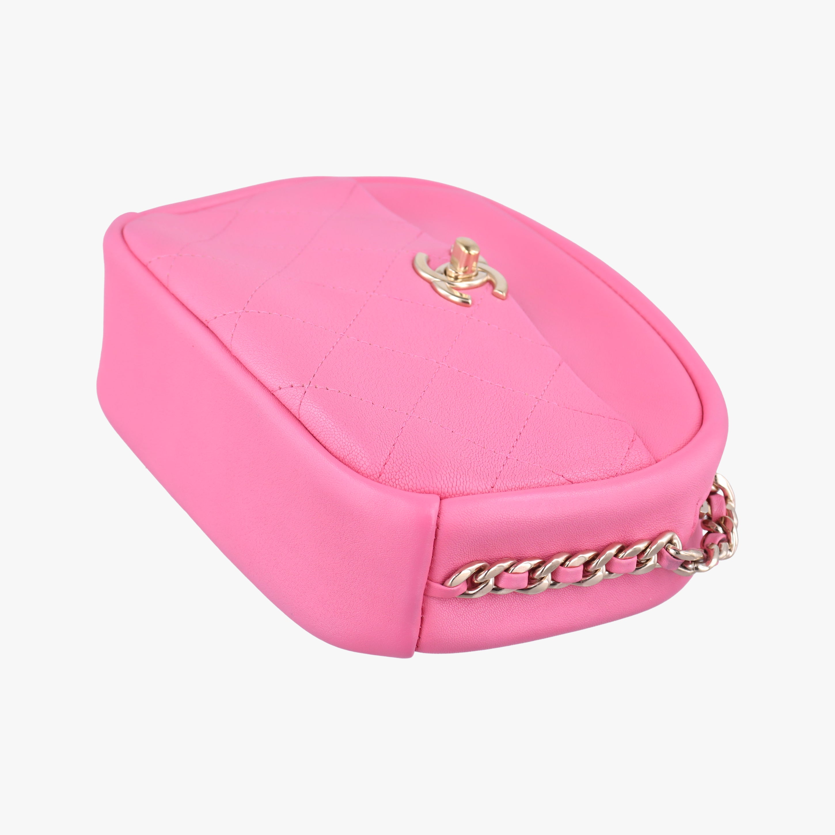 Pre-owned Chanel matelasse camera Pink Leather AS0137 shoulderbag | stylenewstar