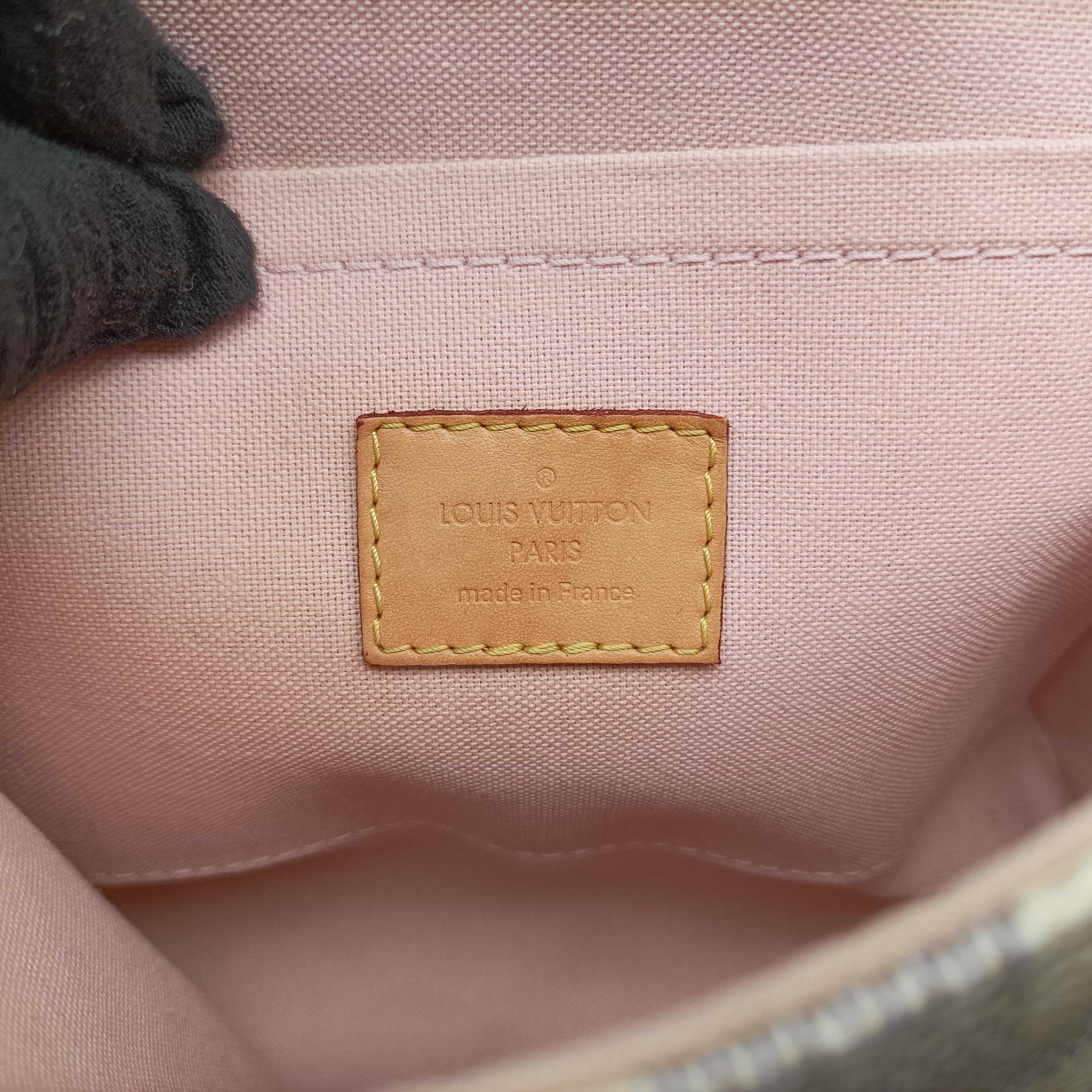Pre-owned Louis Vuitton CROISETTE Azur Damier Canvas N41581 shoulderbag | stylenewstar