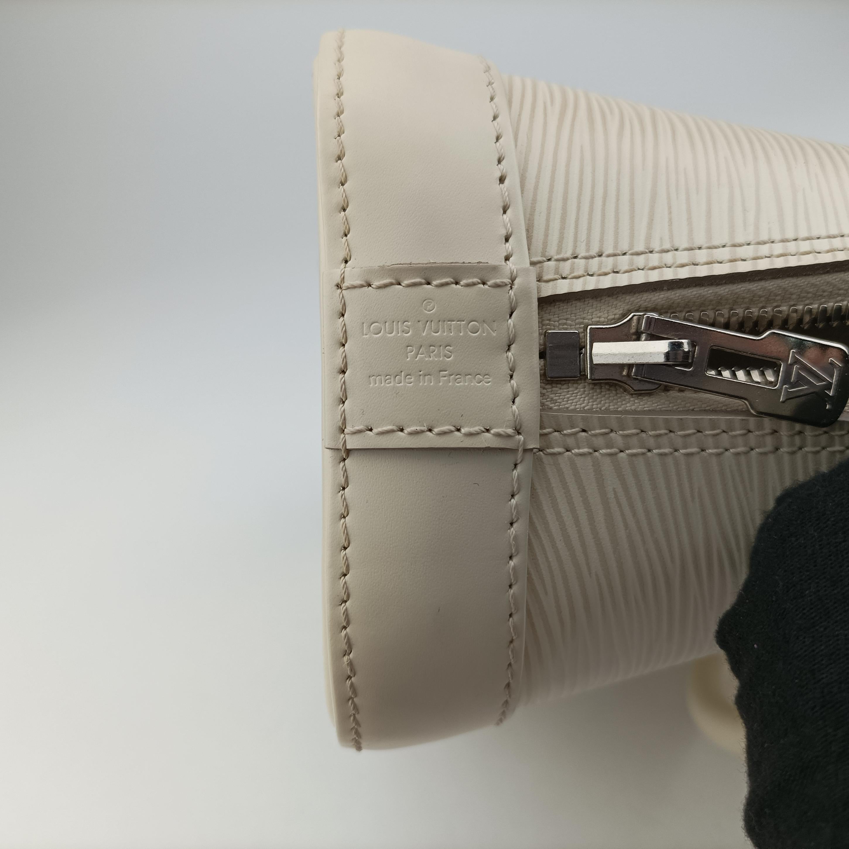 Pre-owned Louis Vuitton Alma BB IVOIRE Epi M11381 shoulderbag | stylenewstar