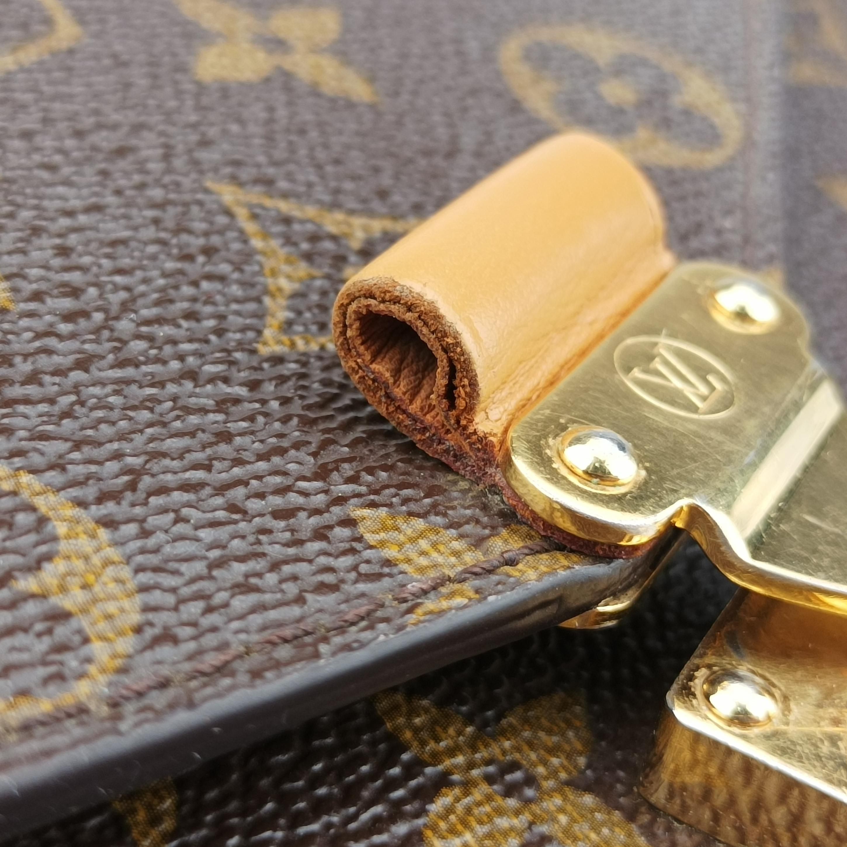 Pre-owned Louis Vuitton Pochette Metis MM Brown Monogram Canvas M44875 shoulderbag | stylenewstar