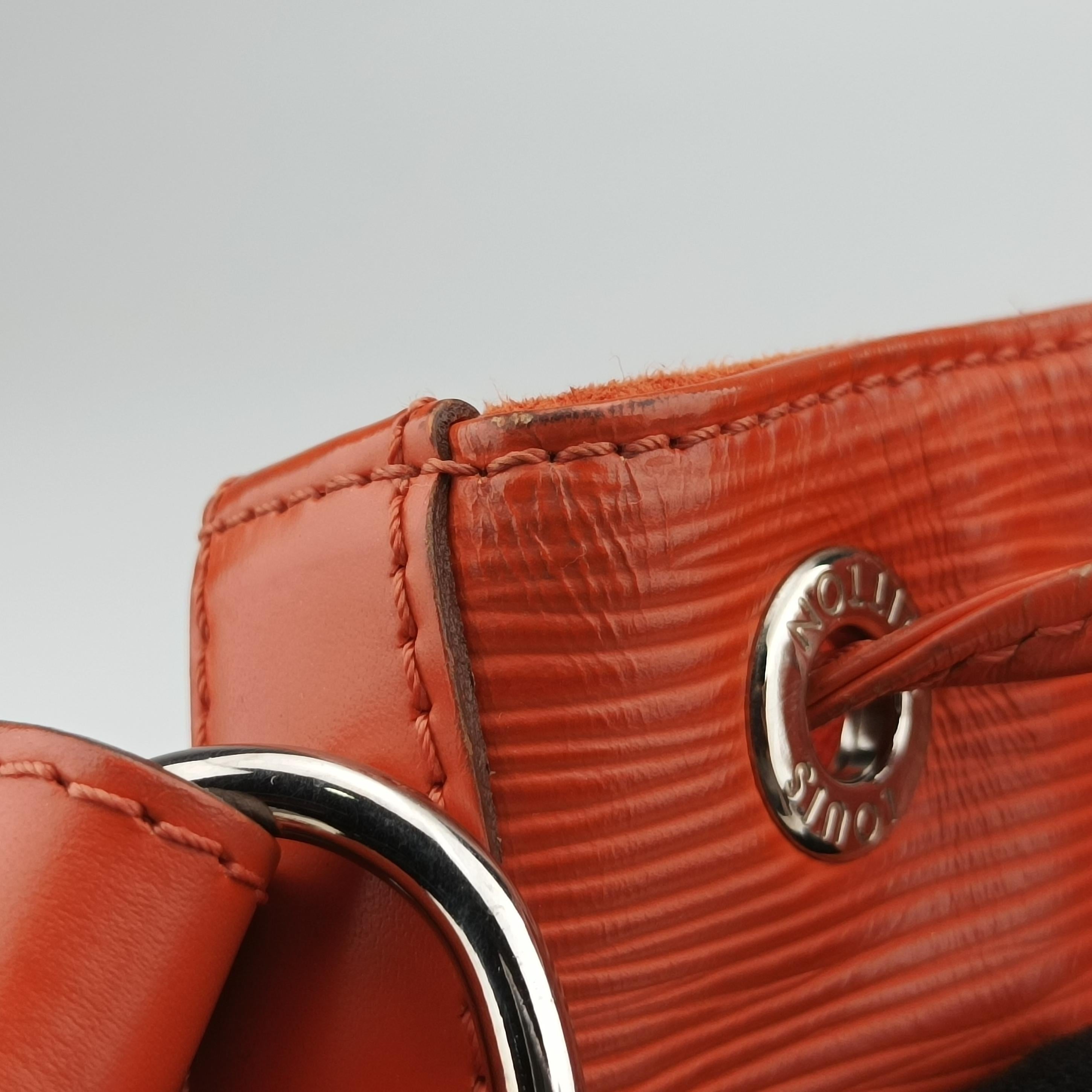 Pre-owned Louis Vuitton NOe PIMENT Epi M40842 shoulderbag | stylenewstar