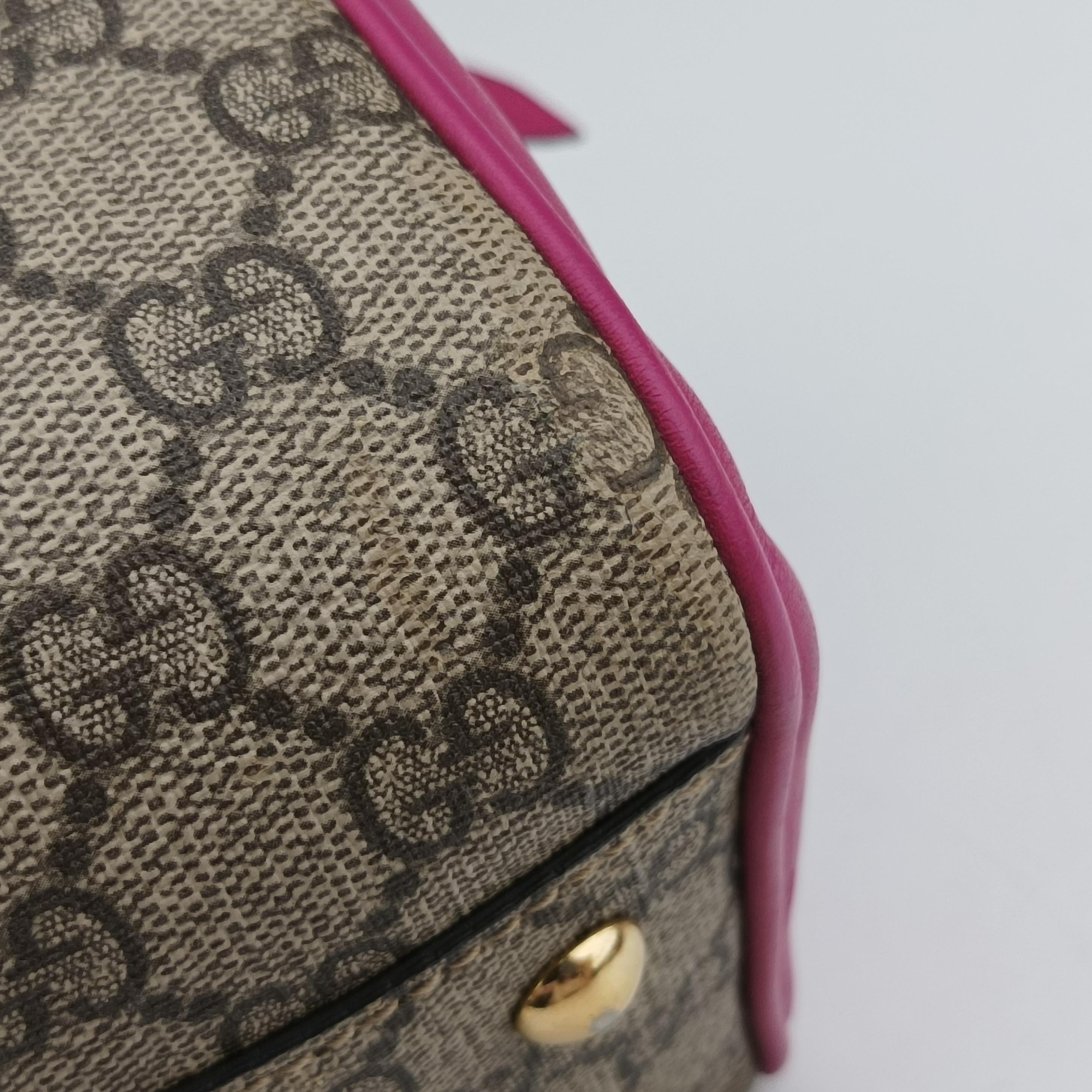 Pre-owned Gucci GG SUPREME beige×red×pink PVC coated canvas 409529 shoulderbag | stylenewstar