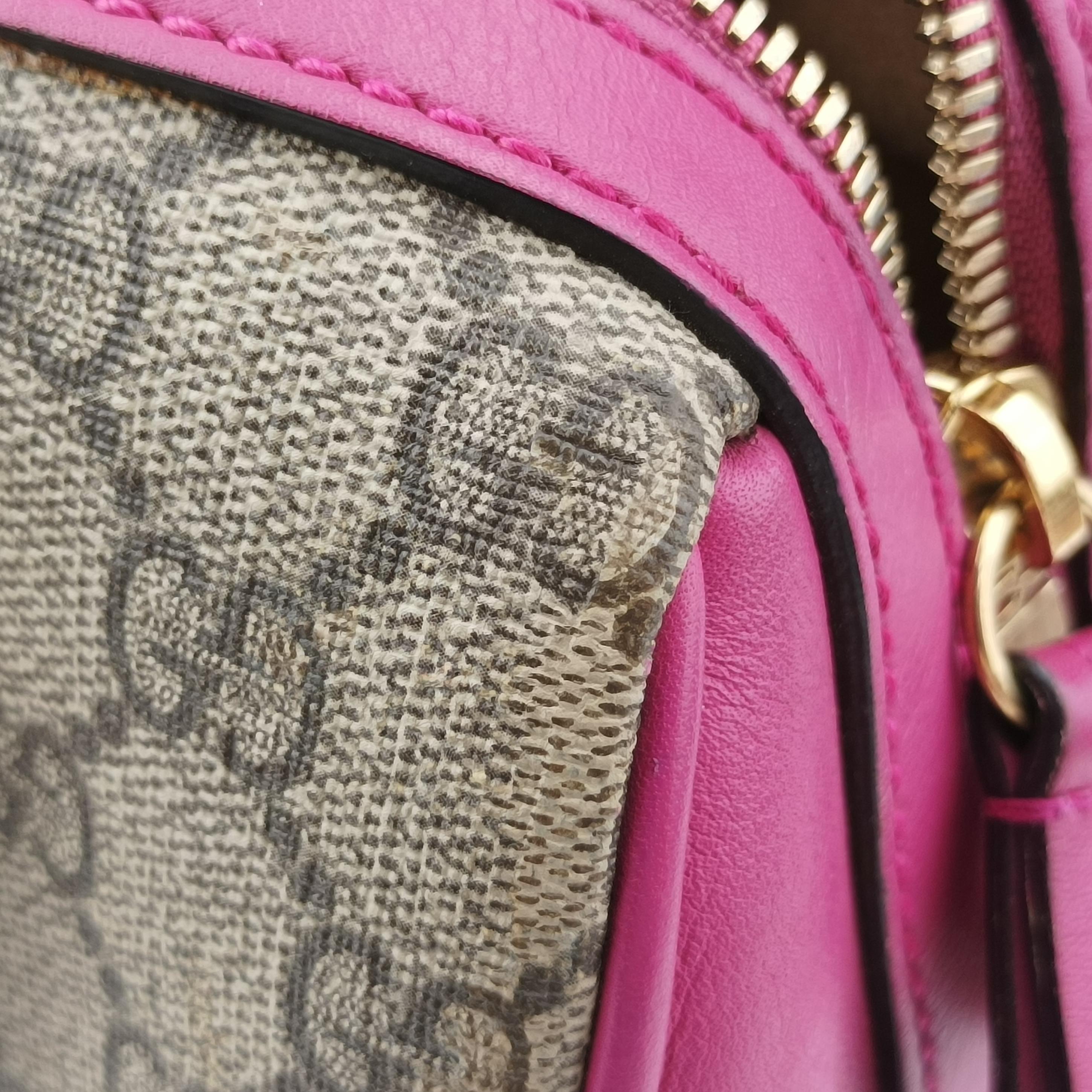 Pre-owned Gucci GG SUPREME beige×red×pink PVC coated canvas 409529 shoulderbag | stylenewstar