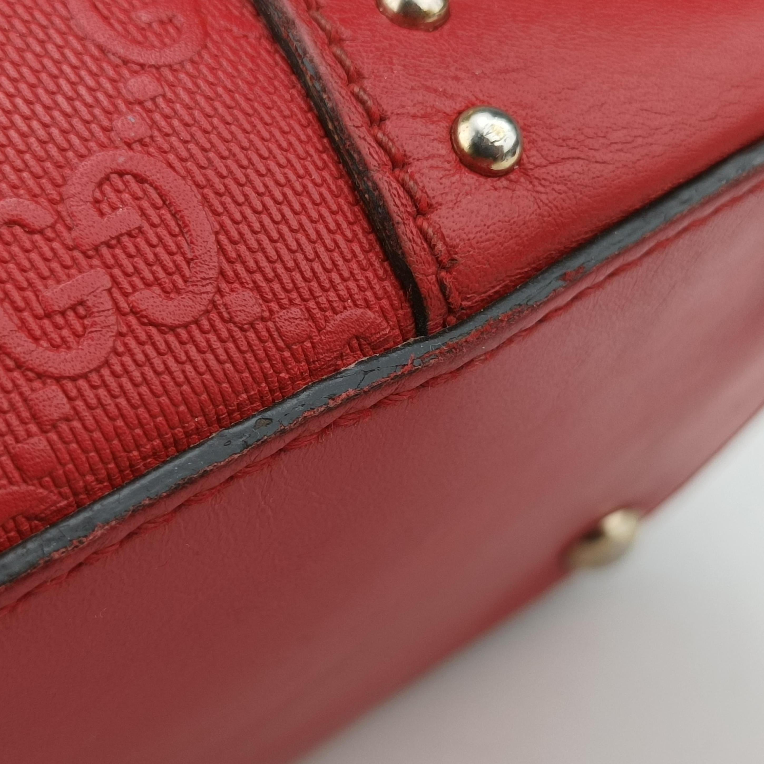 Vintage Gucci Microguccissima Red Leather 384688 shoulderbag | stylenewstar