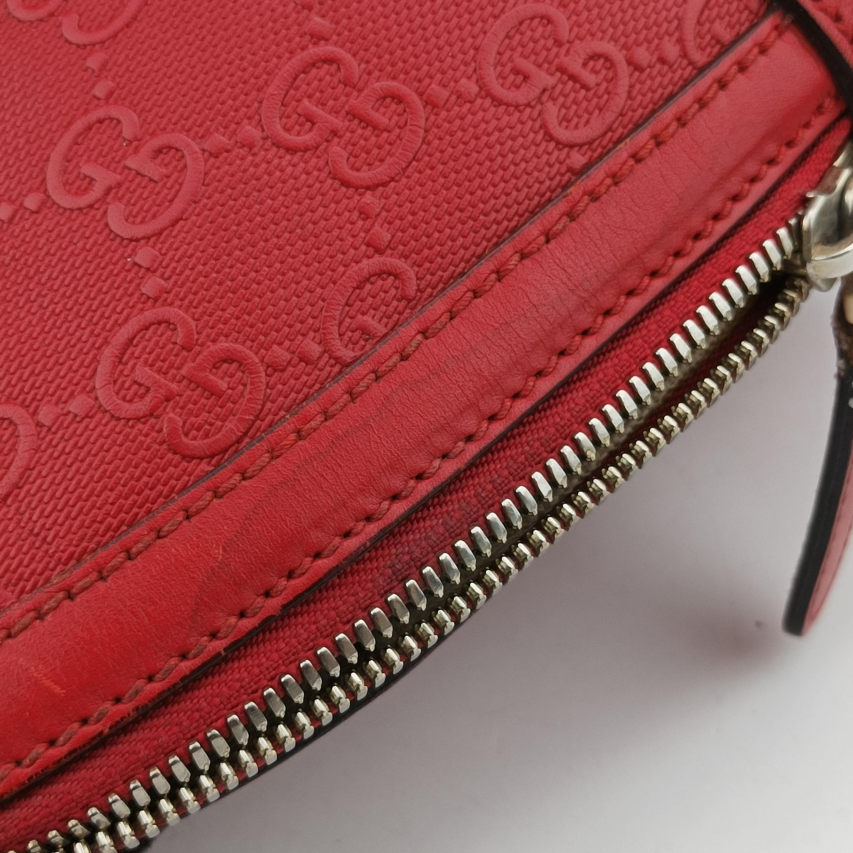 Vintage Gucci Microguccissima Red Leather 384688 shoulderbag | stylenewstar