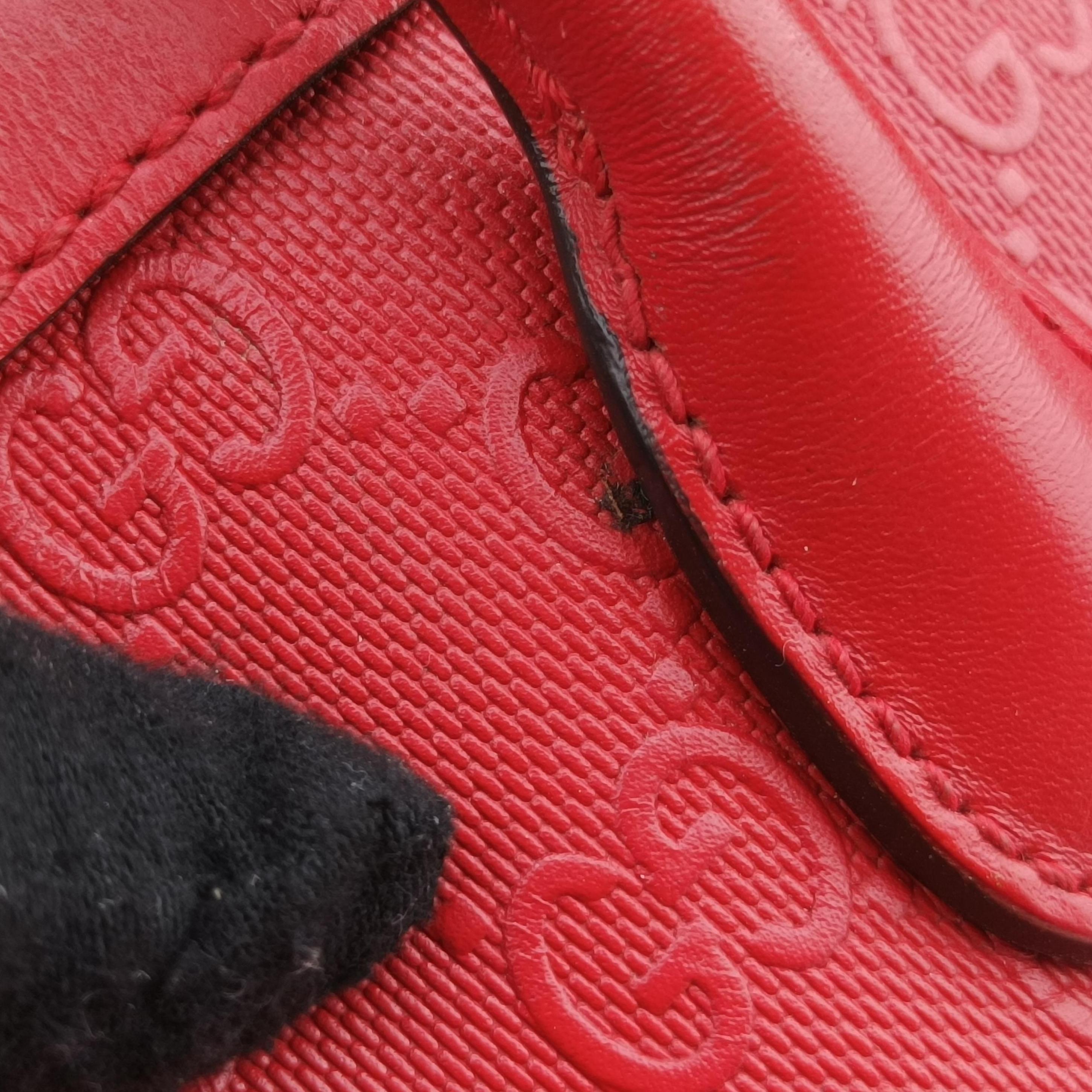 Vintage Gucci Microguccissima Red Leather 384688 shoulderbag | stylenewstar