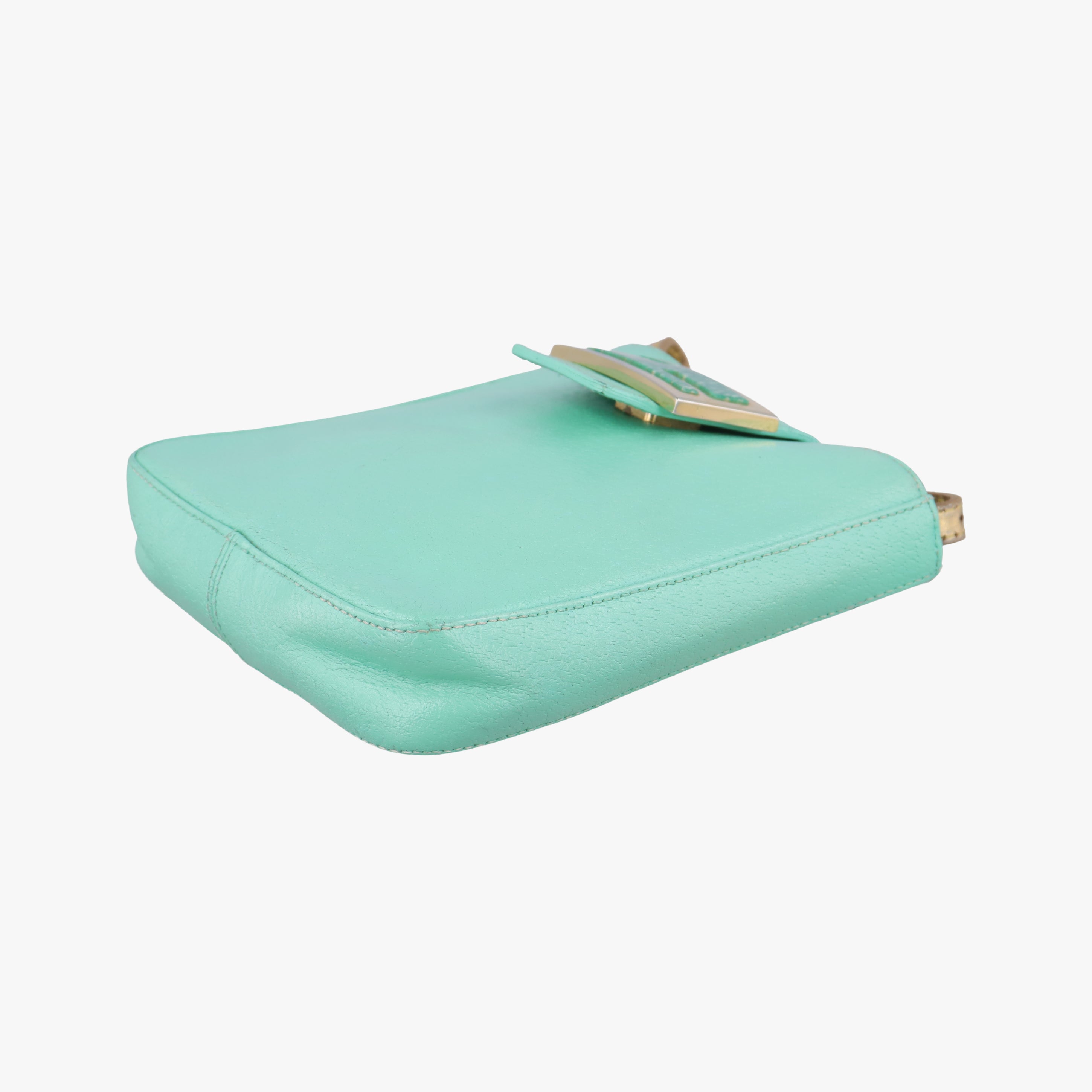 Pre-owned Fendi Mamma Bucket Zucca Green Leather  shoulderbag | stylenewstar