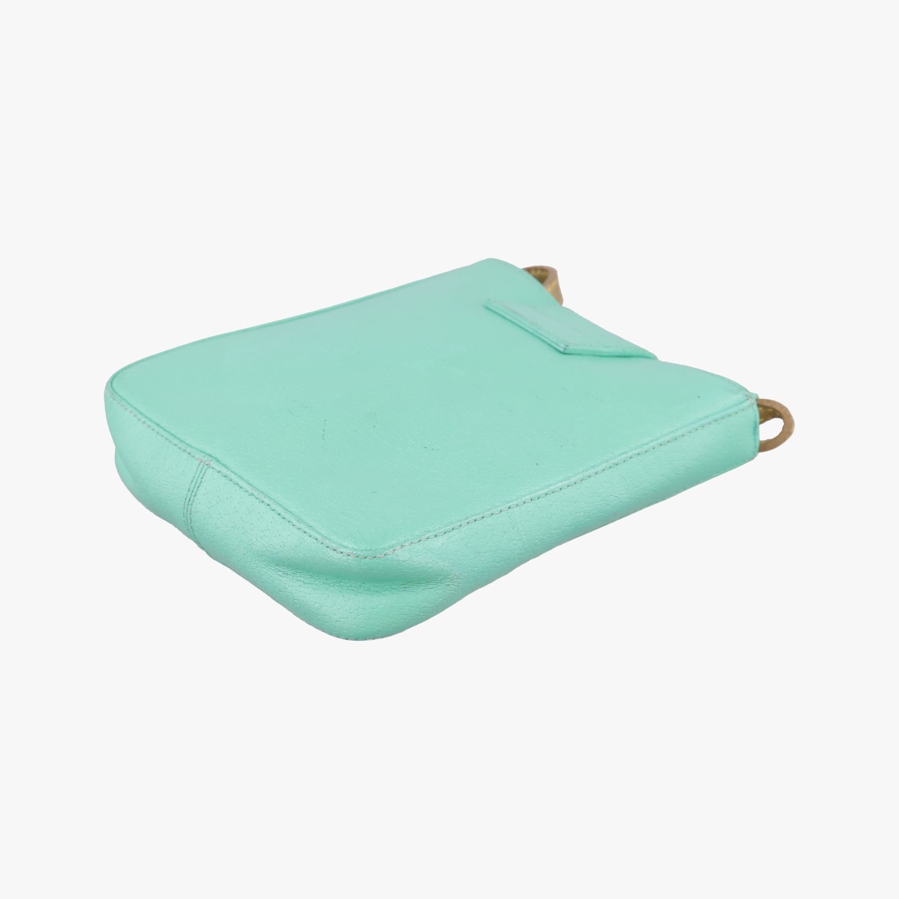 Pre-owned Fendi Mamma Bucket Zucca Green Leather  shoulderbag | stylenewstar