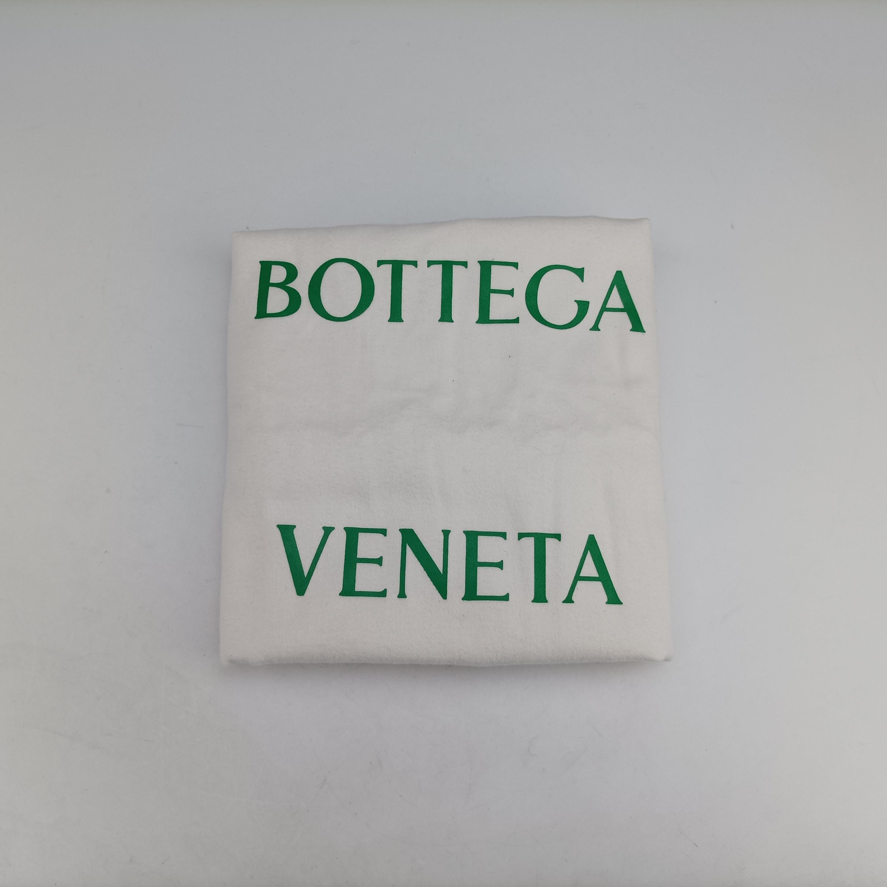 Vintage Bottega Veneta The Jodie Purple Pile  handbag | stylenewstar