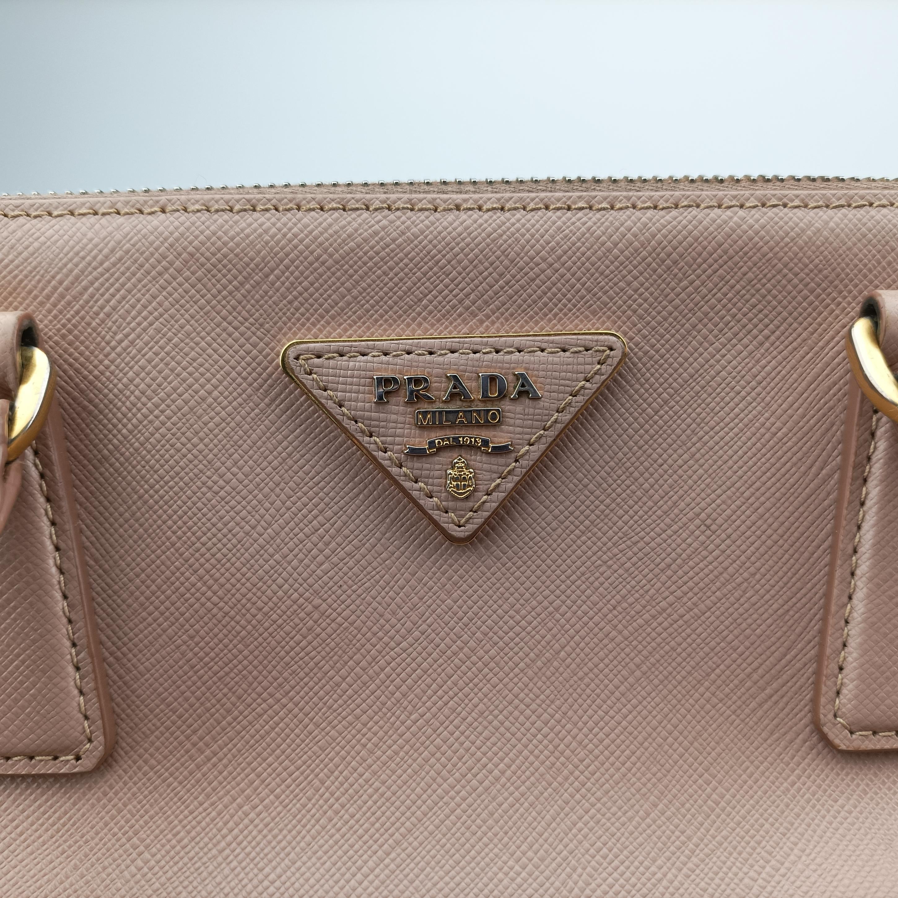 Vintage Prada Galleria Pink SAFFIANO Leather BN1801 shoulderbag | stylenewstar