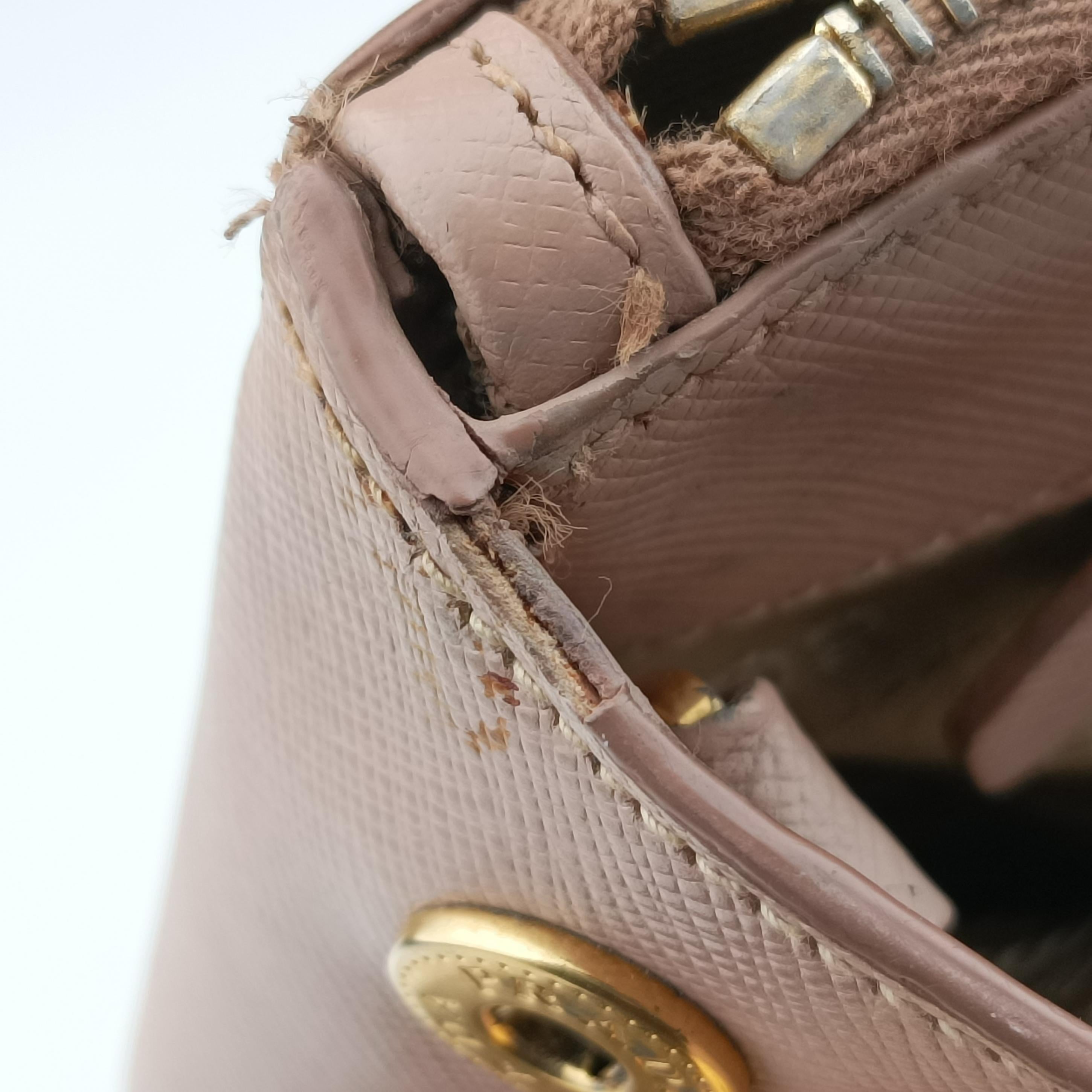 Vintage Prada Galleria Pink SAFFIANO Leather BN1801 shoulderbag | stylenewstar