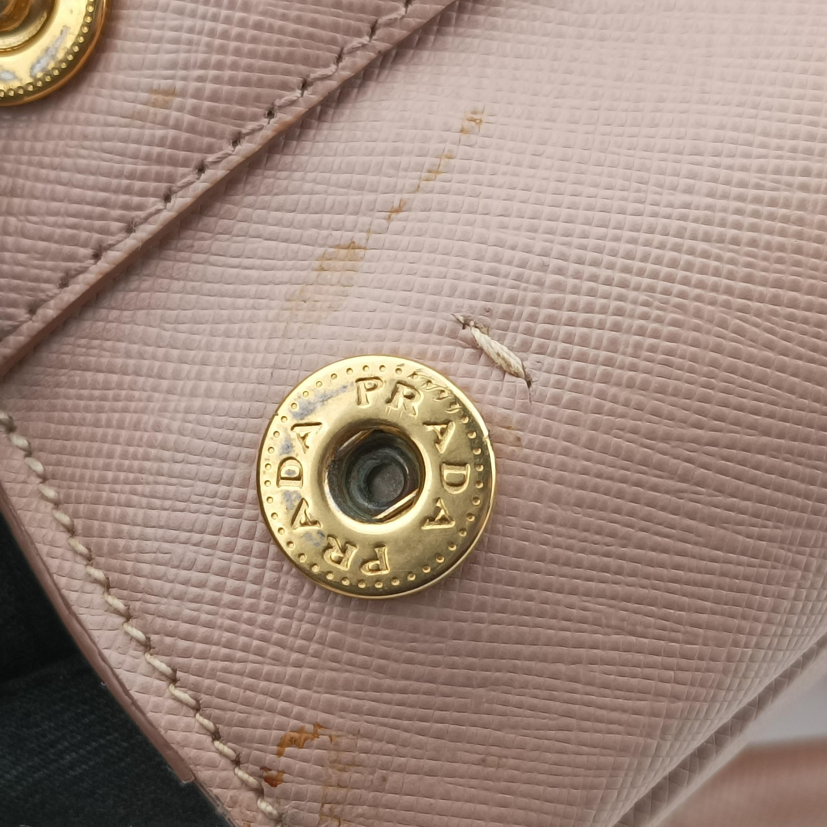 Vintage Prada Galleria Pink SAFFIANO Leather BN1801 shoulderbag | stylenewstar