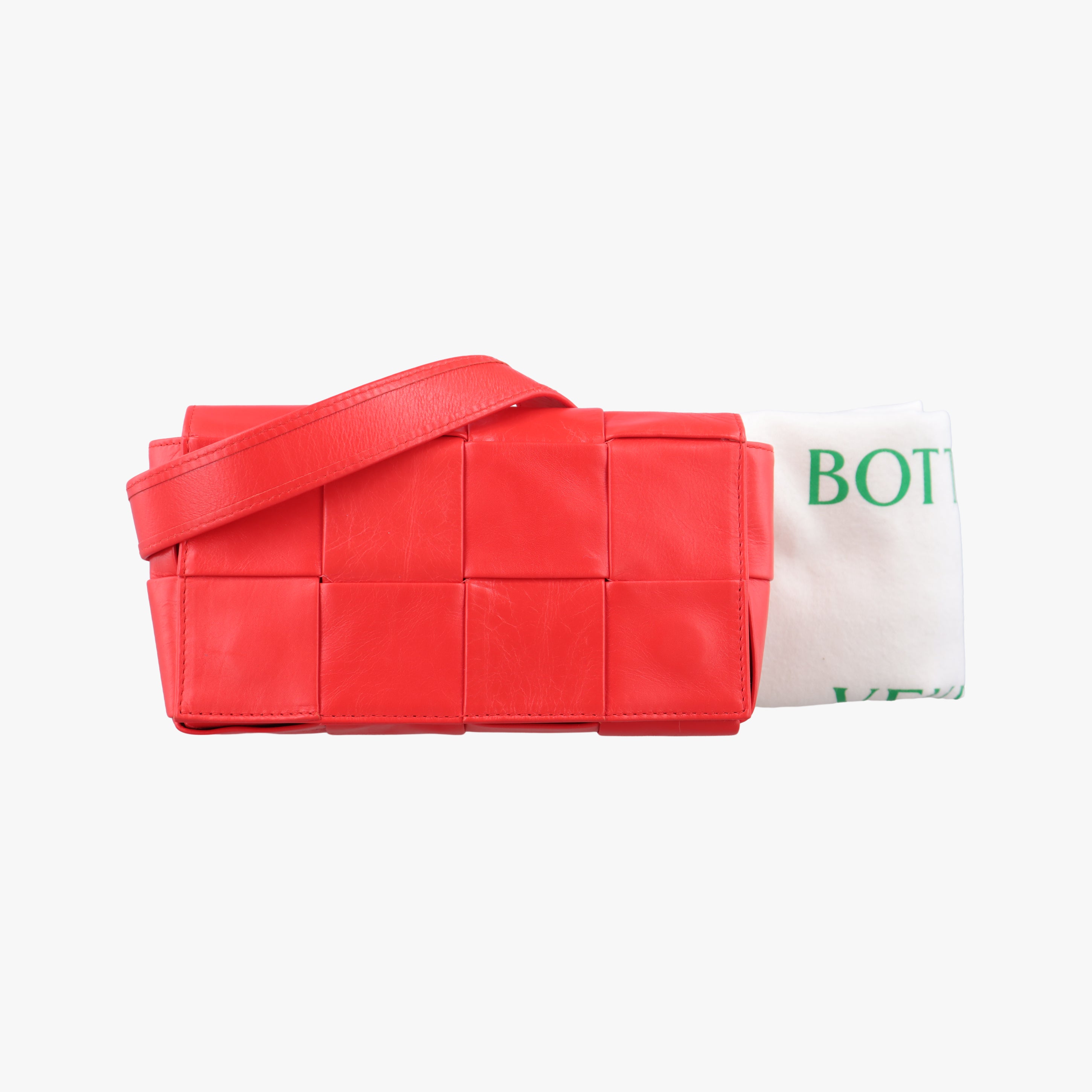 Vintage Bottega Veneta CASSETTE Red lambskin  shoulderbag | stylenewstar
