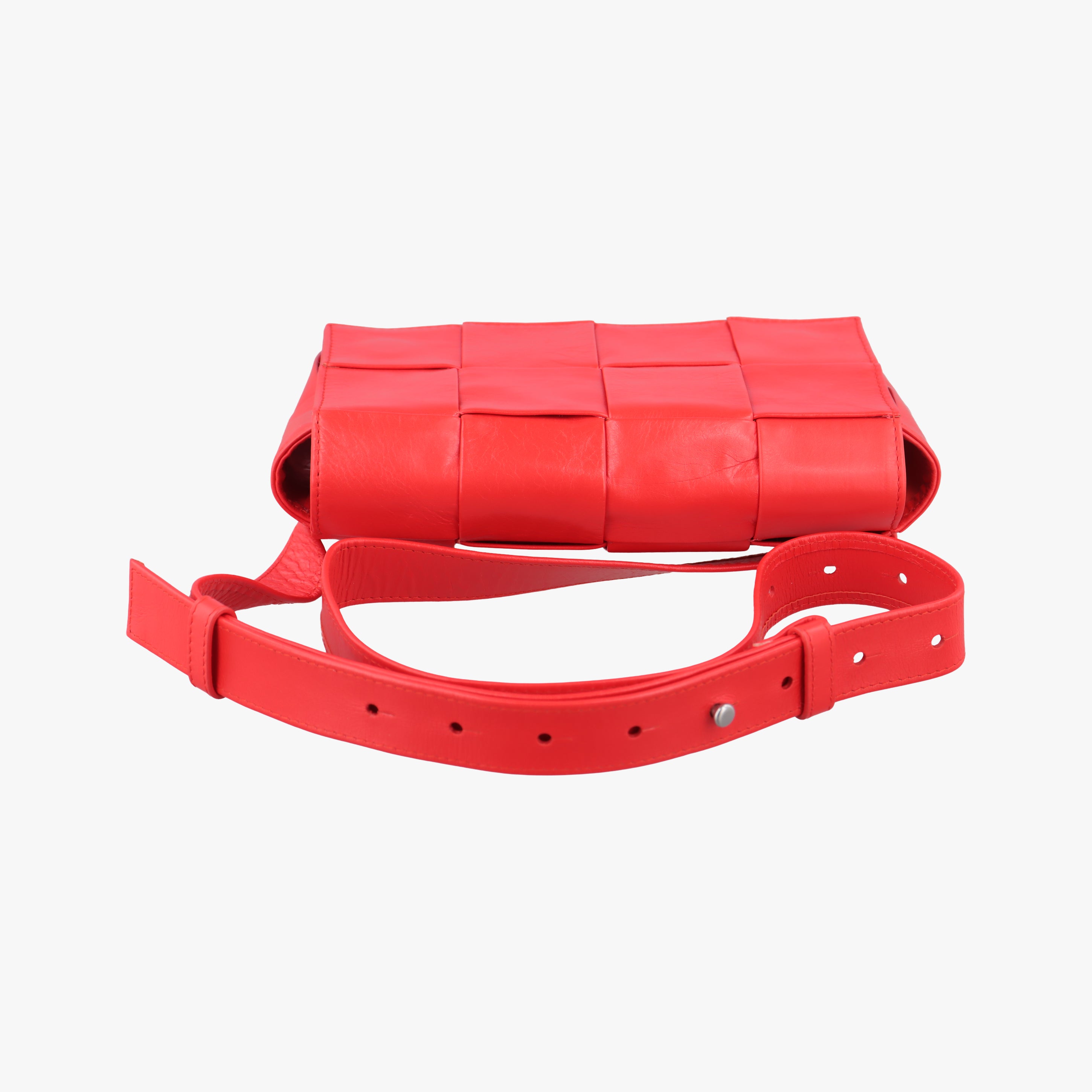 Vintage Bottega Veneta CASSETTE Red lambskin  shoulderbag | stylenewstar