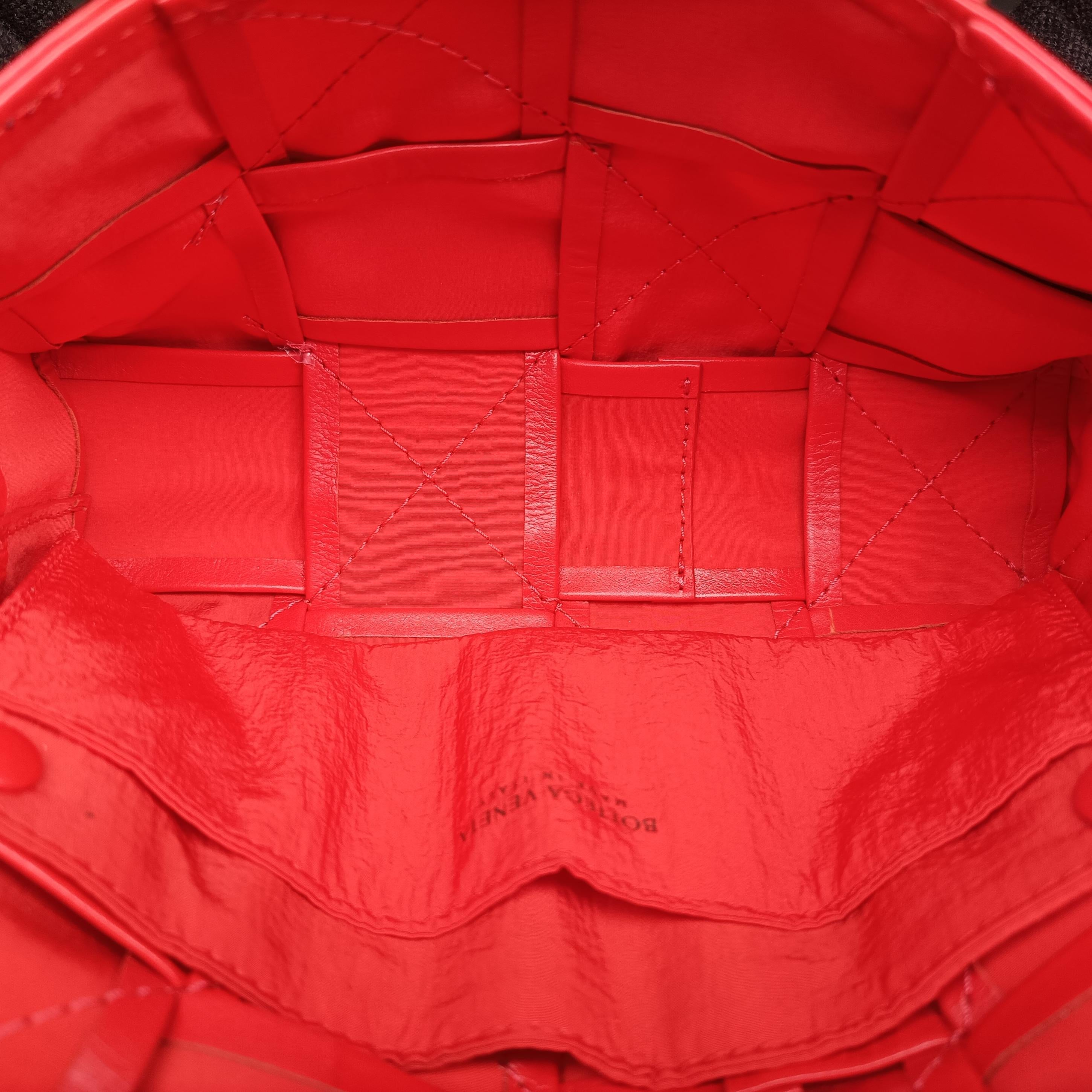 Vintage Bottega Veneta CASSETTE Red lambskin  shoulderbag | stylenewstar