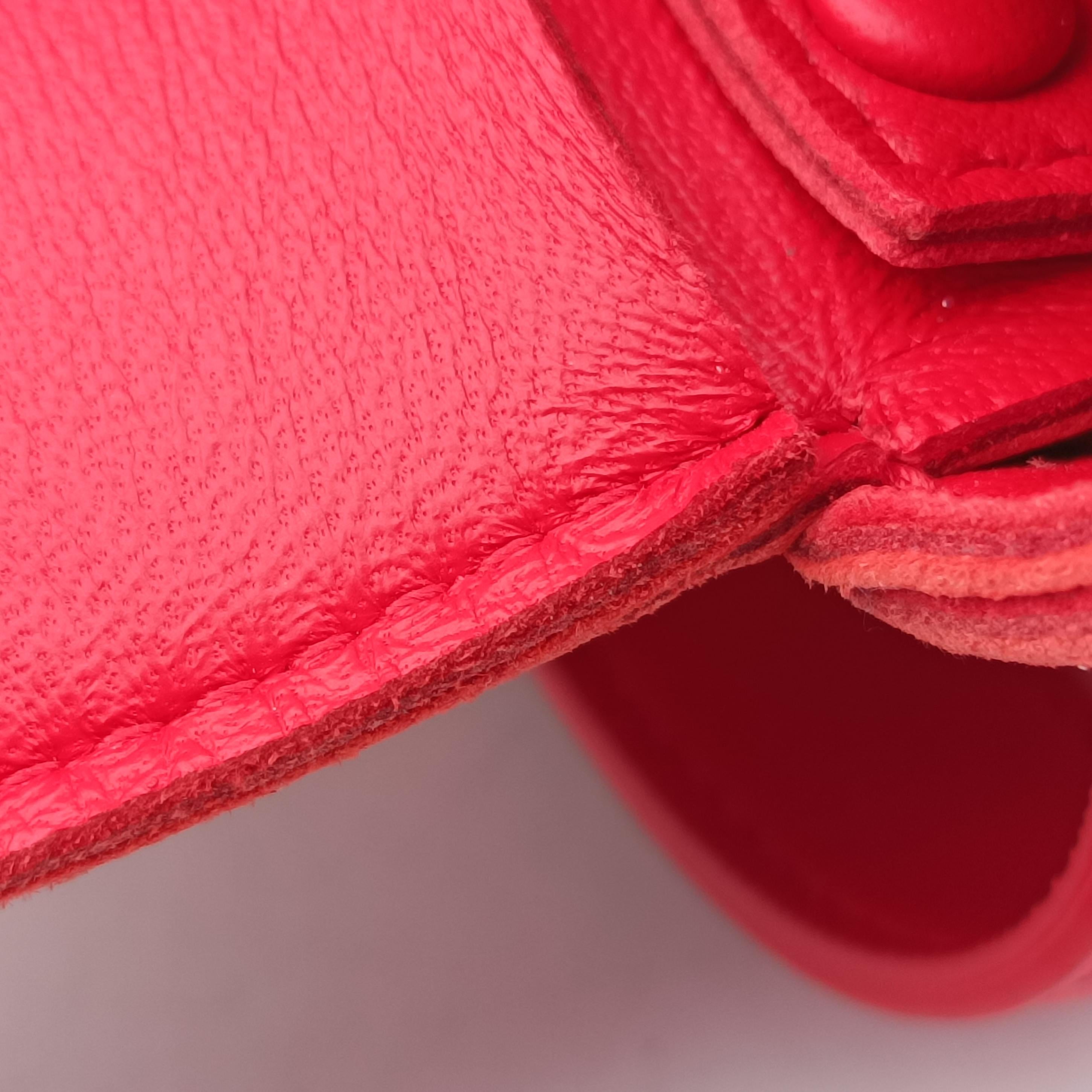 Vintage Bottega Veneta CASSETTE Red lambskin  shoulderbag | stylenewstar