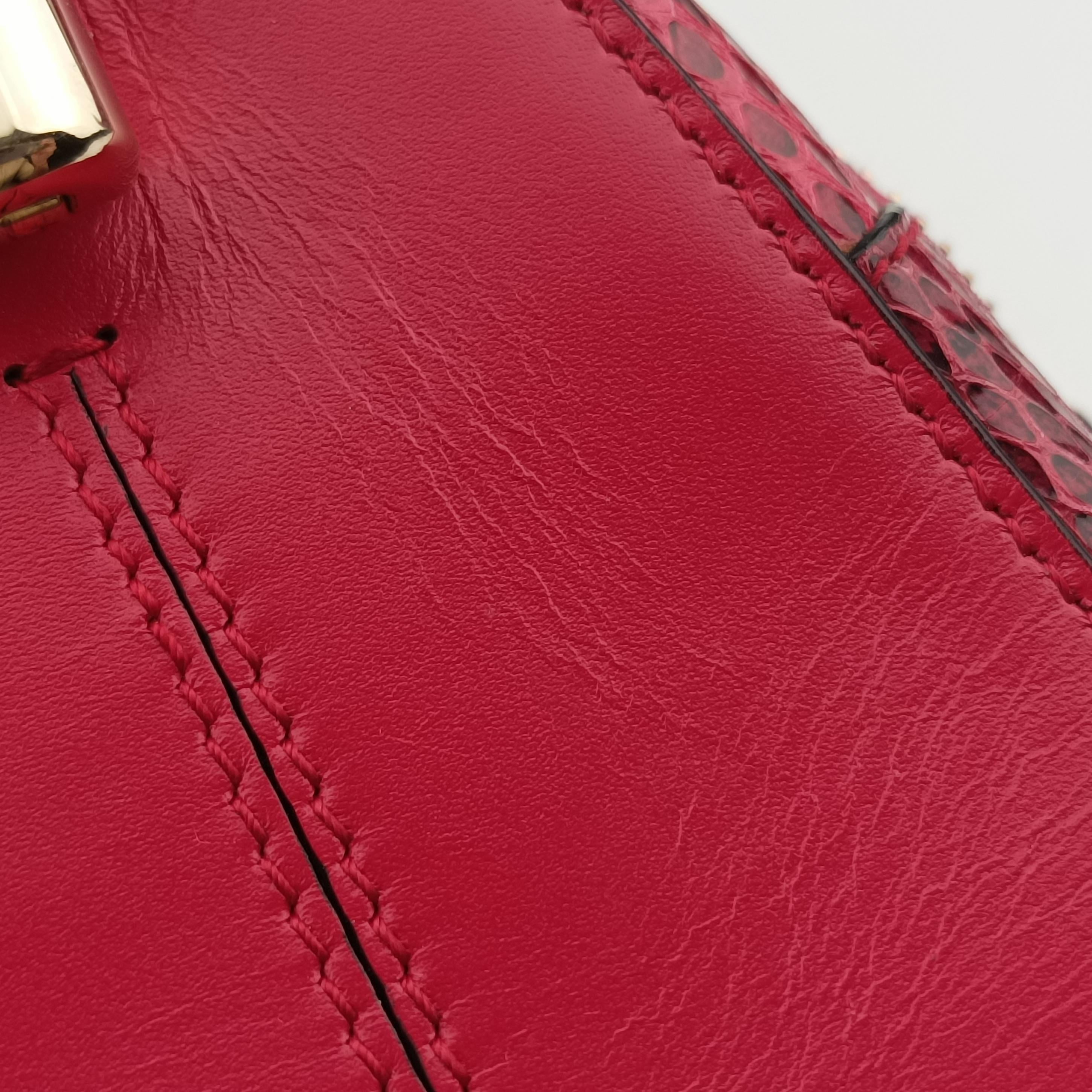 Pre-owned Bvlgari Serpenti Scaglie Red leather  shoulderbag | stylenewstar