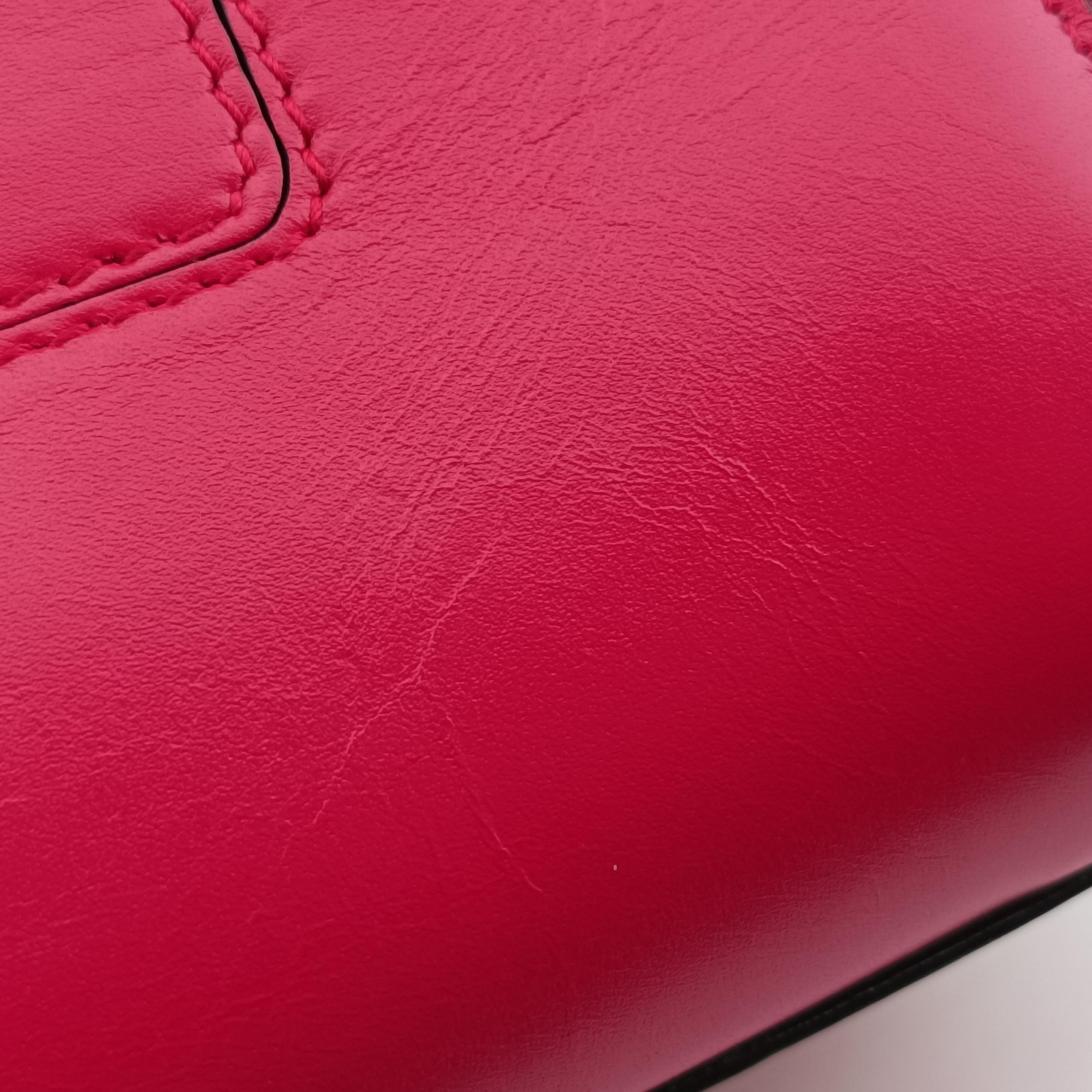 Pre-owned Bvlgari Serpenti Scaglie Red leather  shoulderbag | stylenewstar