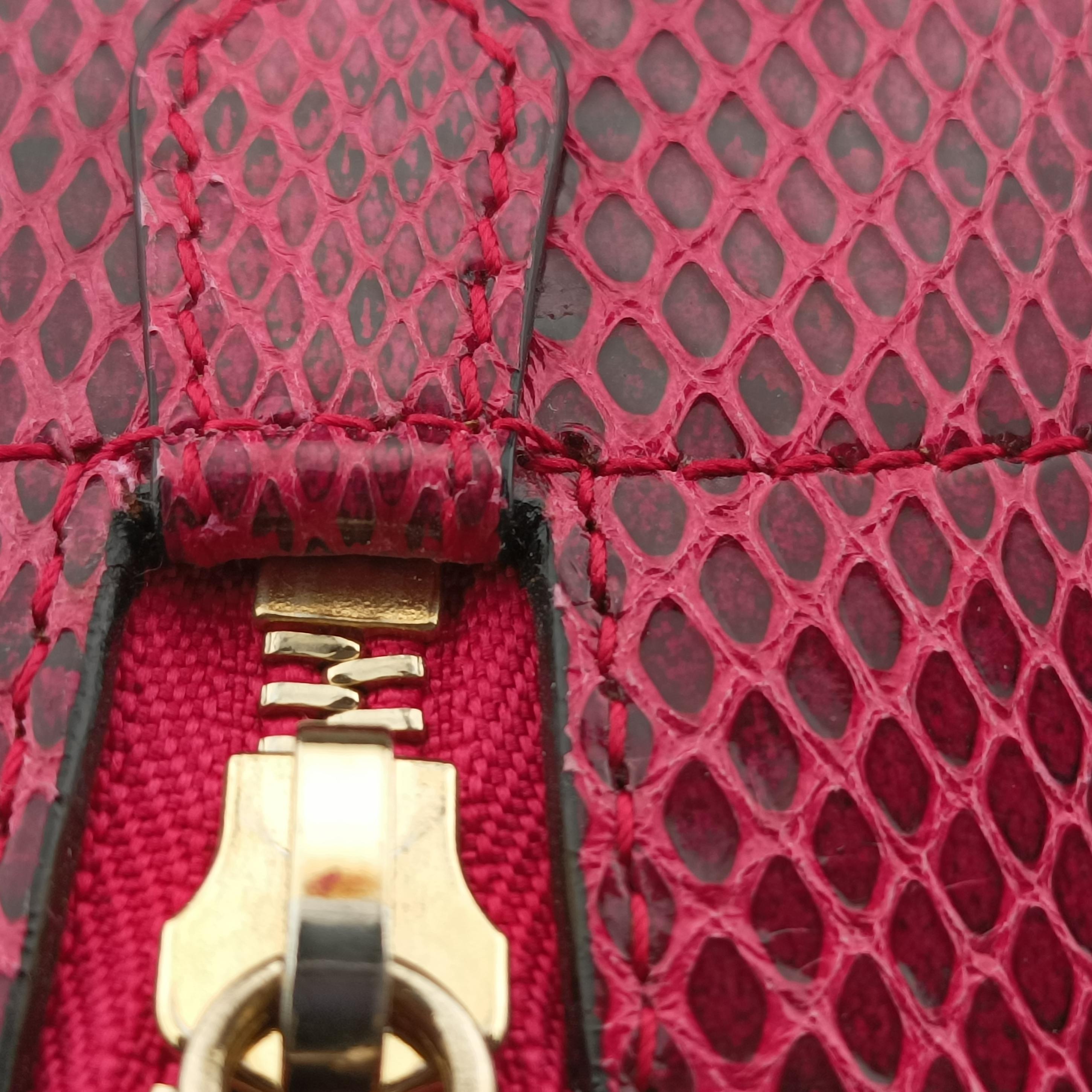Pre-owned Bvlgari Serpenti Scaglie Red leather  shoulderbag | stylenewstar