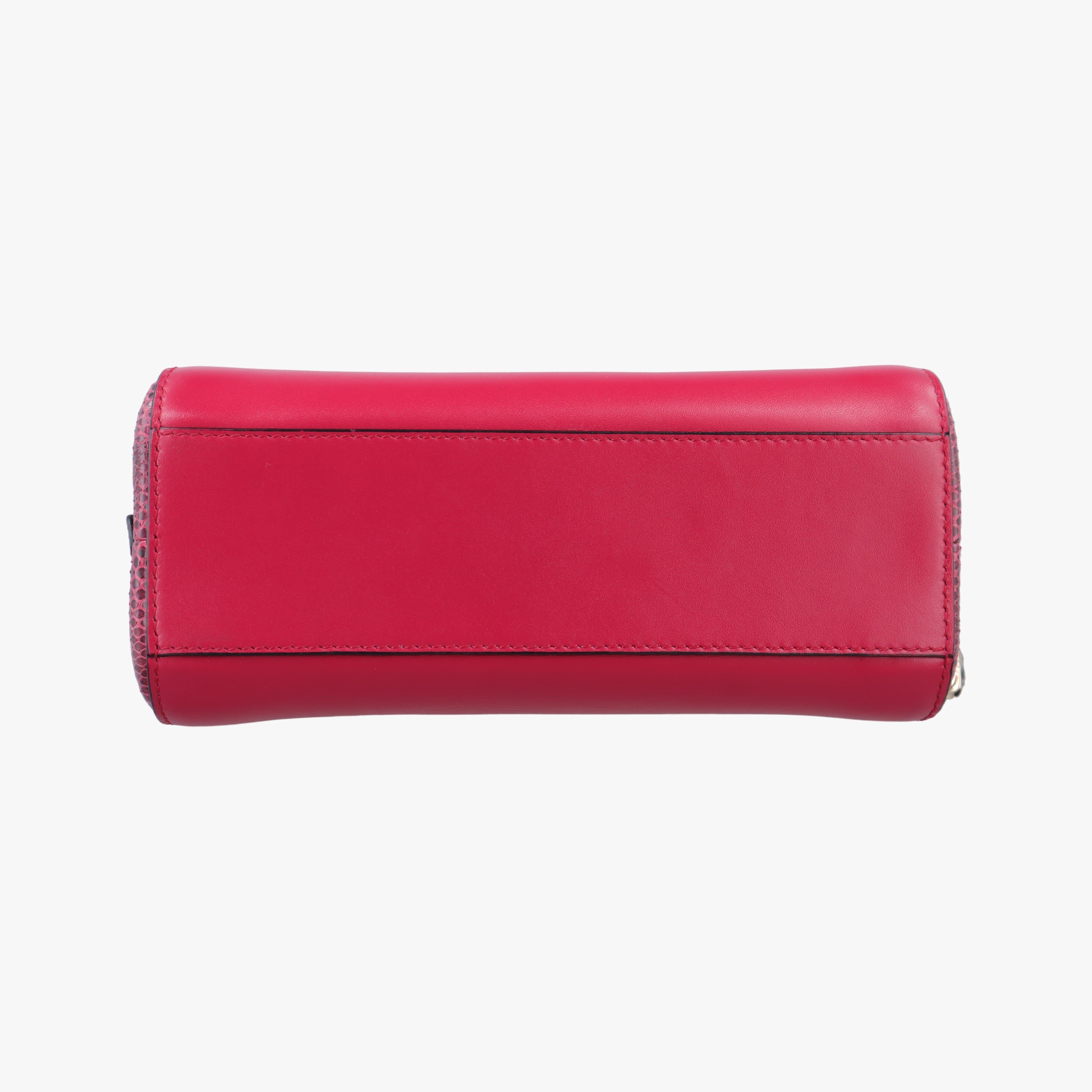 Pre-owned Bvlgari Serpenti Scaglie Red leather  shoulderbag | stylenewstar