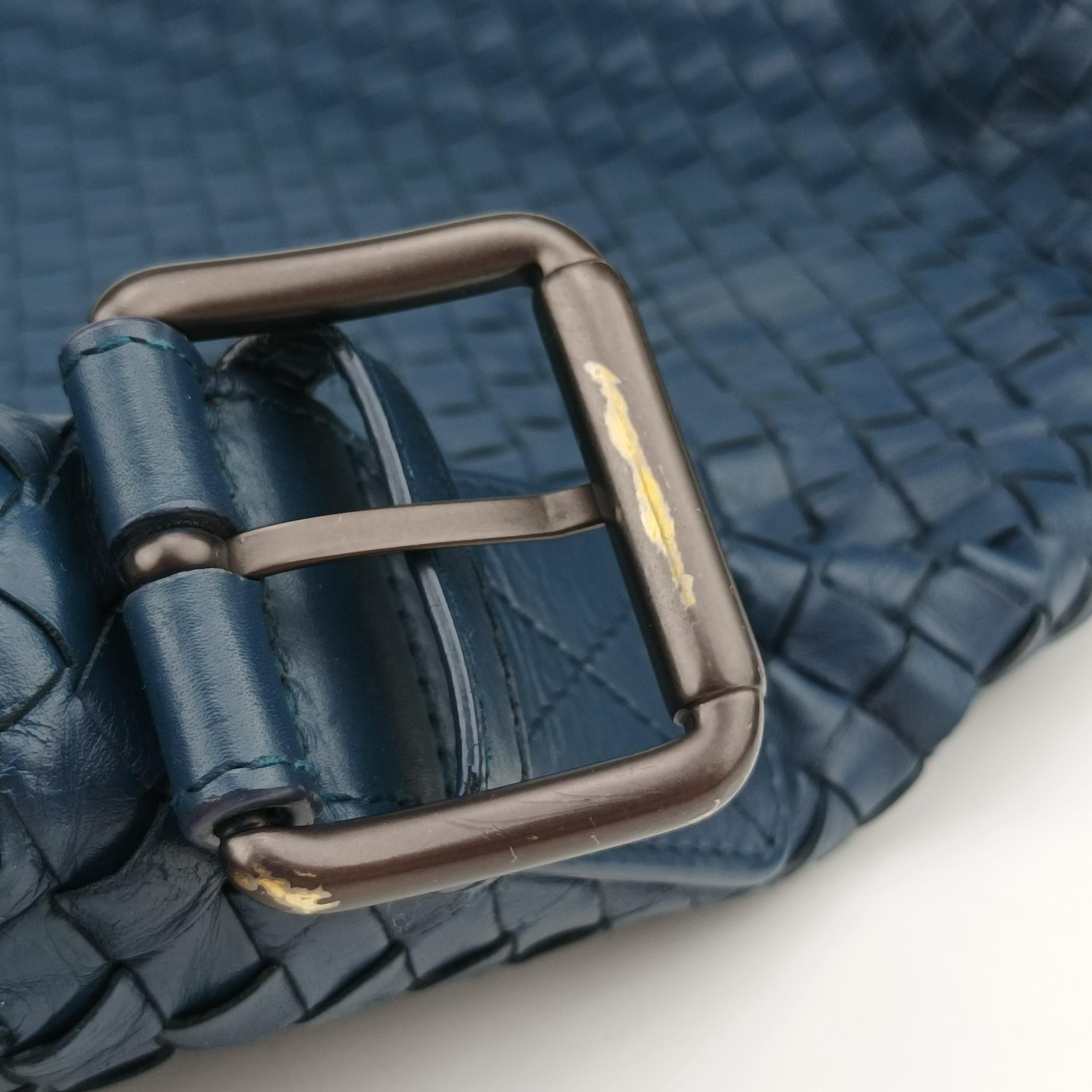 Secondhand Bottega Veneta Intrecciato Navy lambskin  shoulderbag | stylenewstar