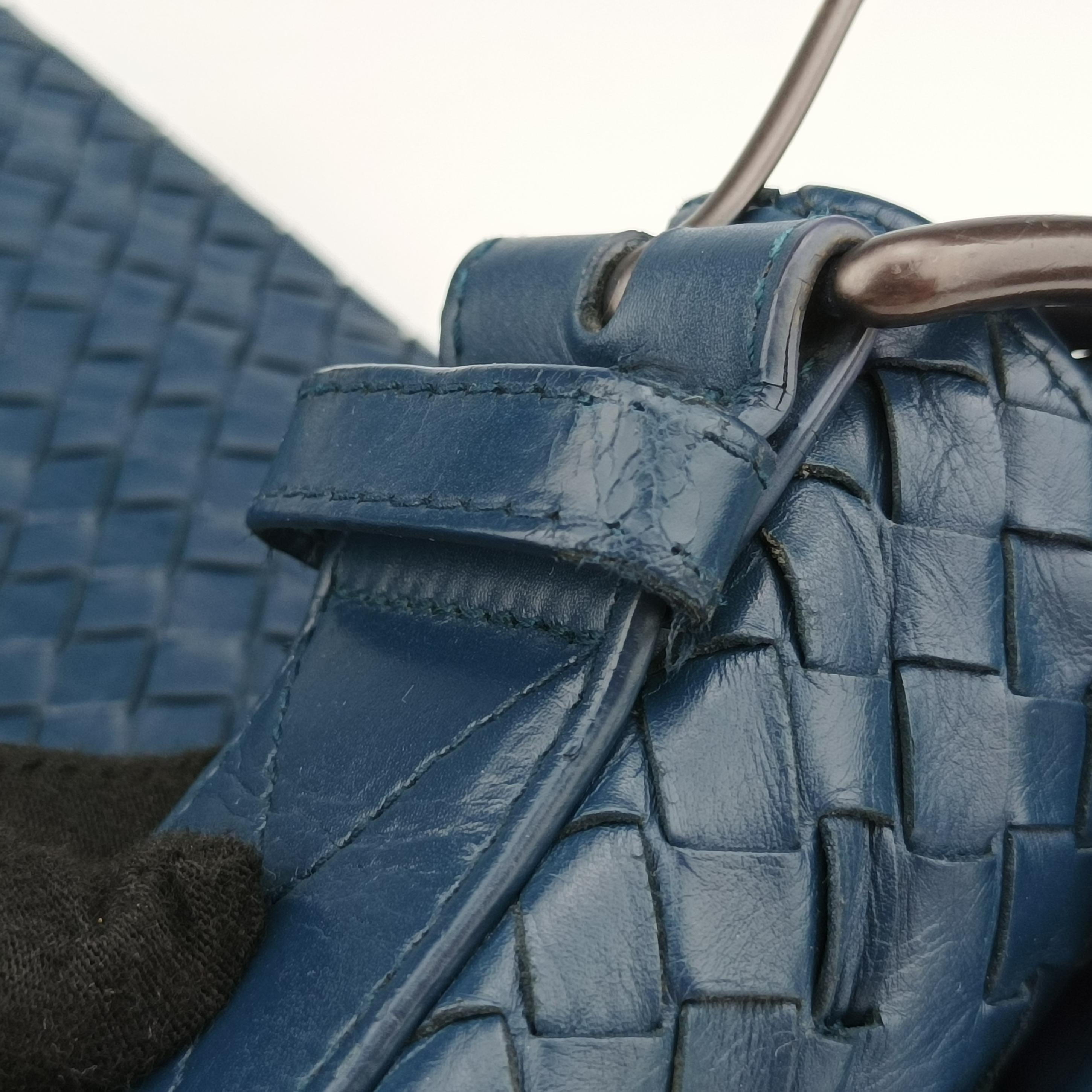 Secondhand Bottega Veneta Intrecciato Navy lambskin  shoulderbag | stylenewstar