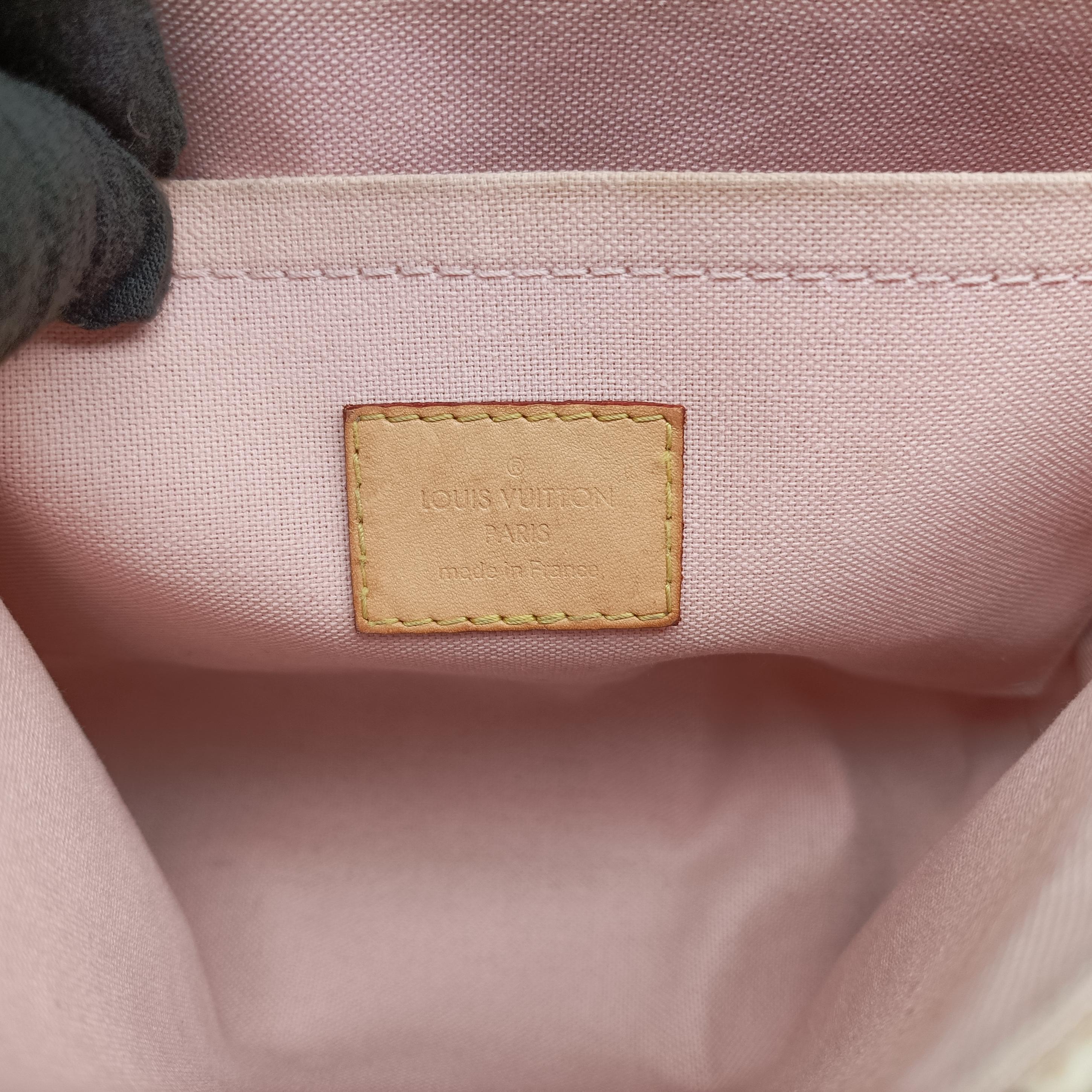 Pre-owned Louis Vuitton CROISETTE Azur Damier Canvas N41581 shoulderbag | stylenewstar