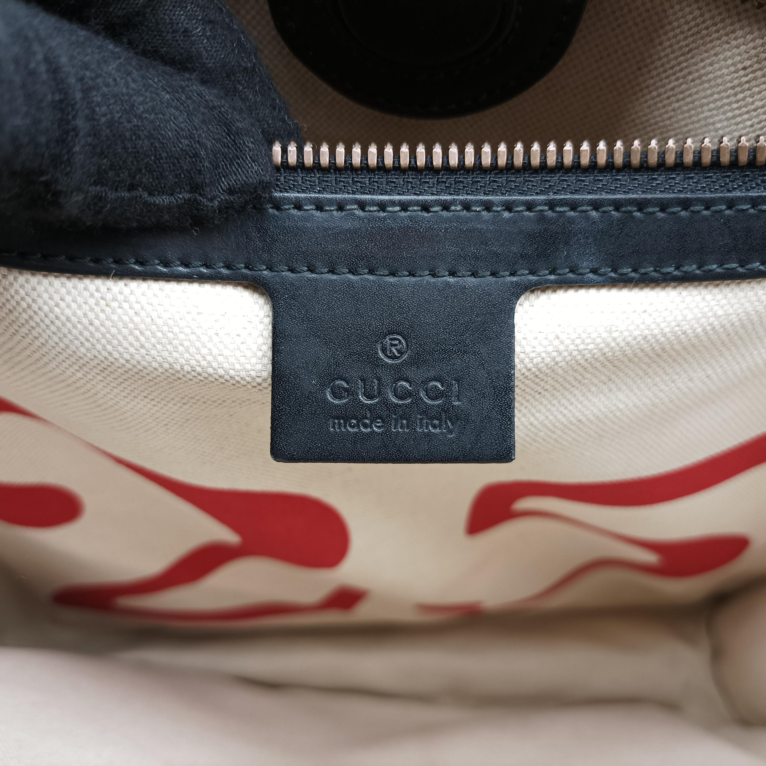 Secondhand Gucci GG Supreme Wolf Print beige×multi Canvas 450950 shoulderbag | stylenewstar