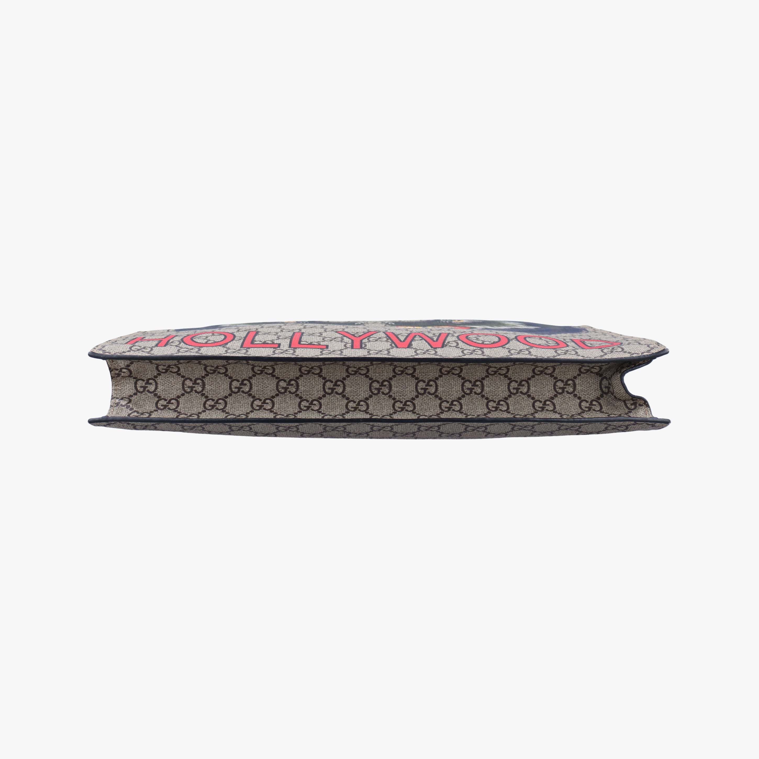 Secondhand Gucci GG Supreme Wolf Print beige×multi Canvas 450950 shoulderbag | stylenewstar