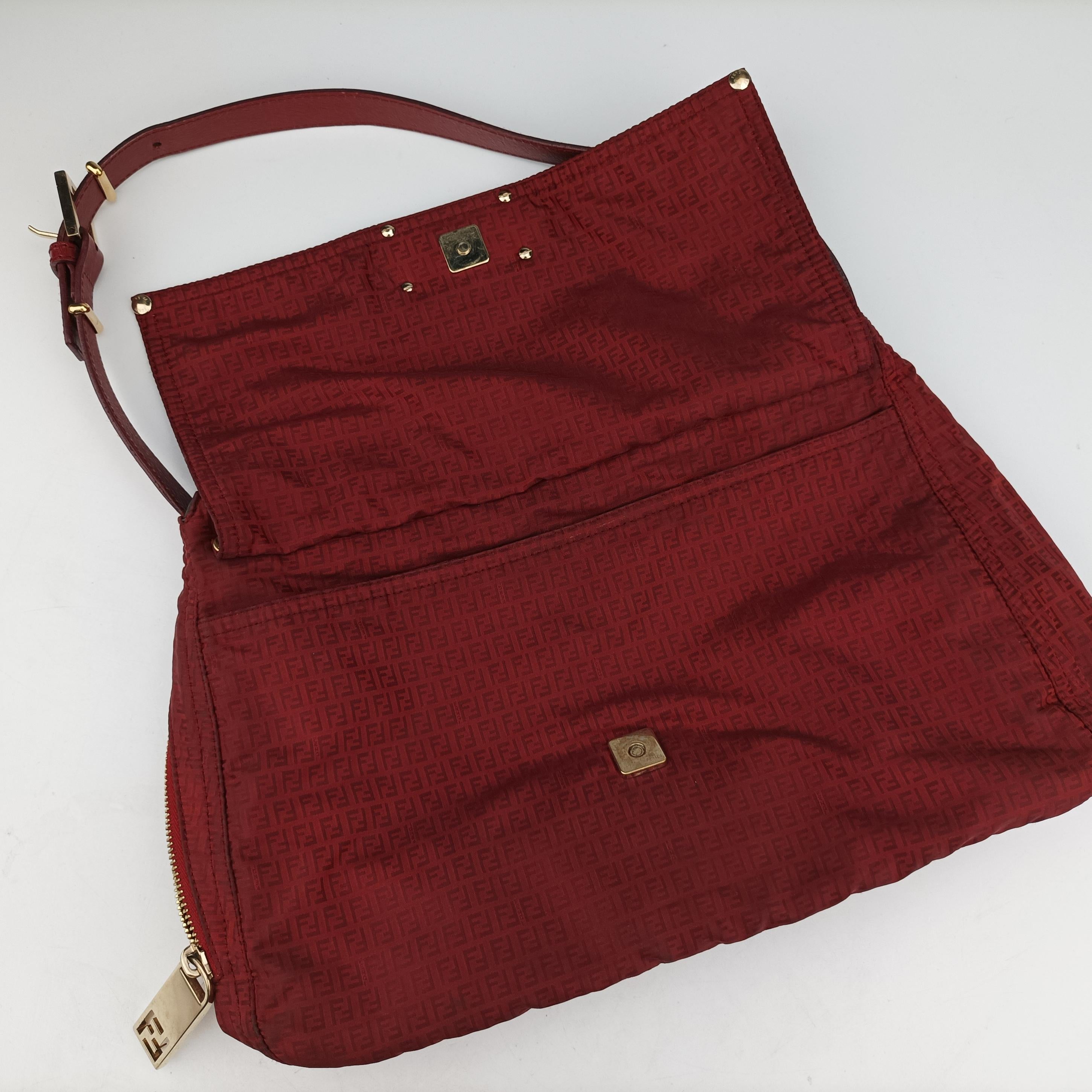 Secondhand Fendi Zucchino Mamma Red Fabric 8BR626 shoulderbag | stylenewstar