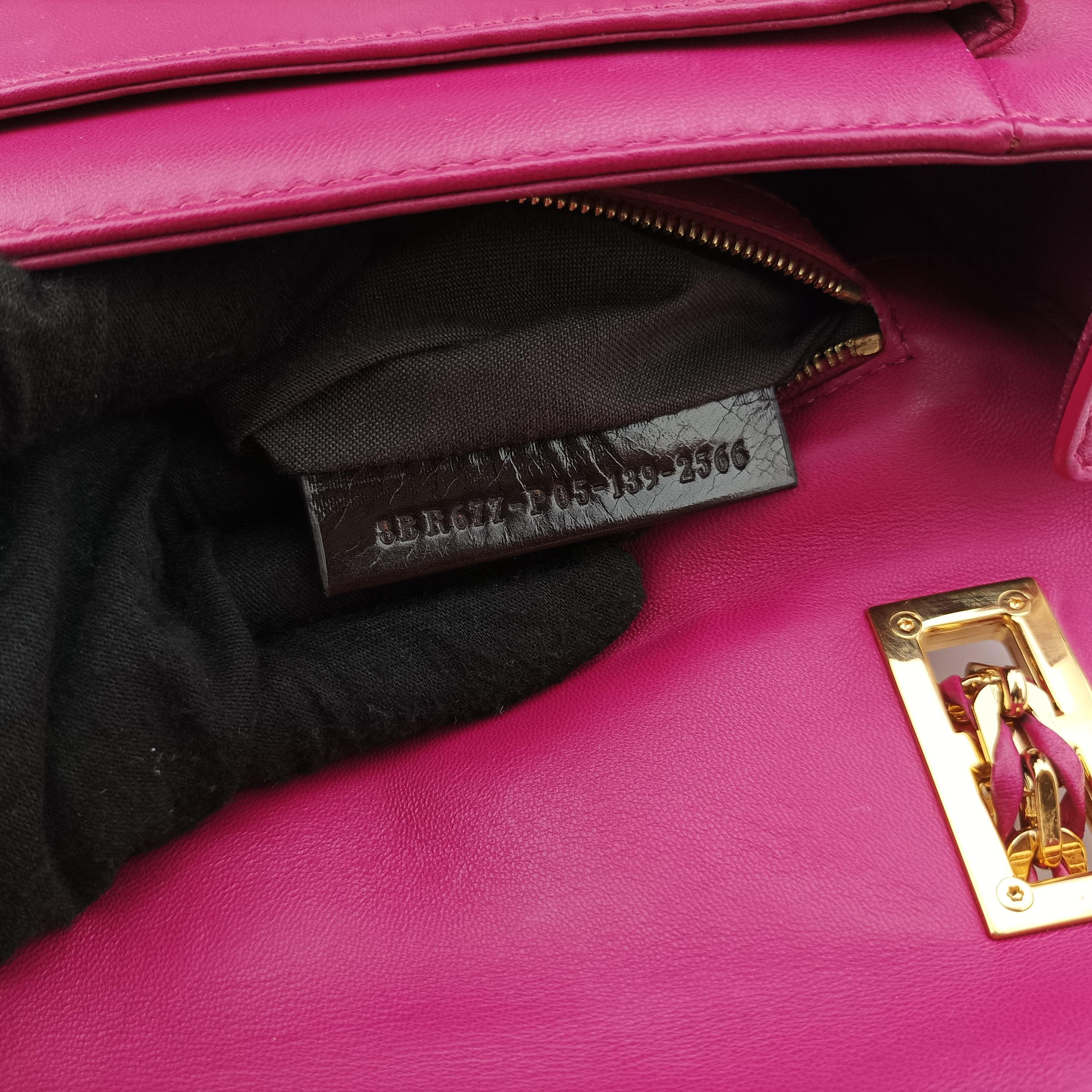 Pre-owned Fendi Be Baguette Rose Leather 8BR677 shoulderbag | stylenewstar
