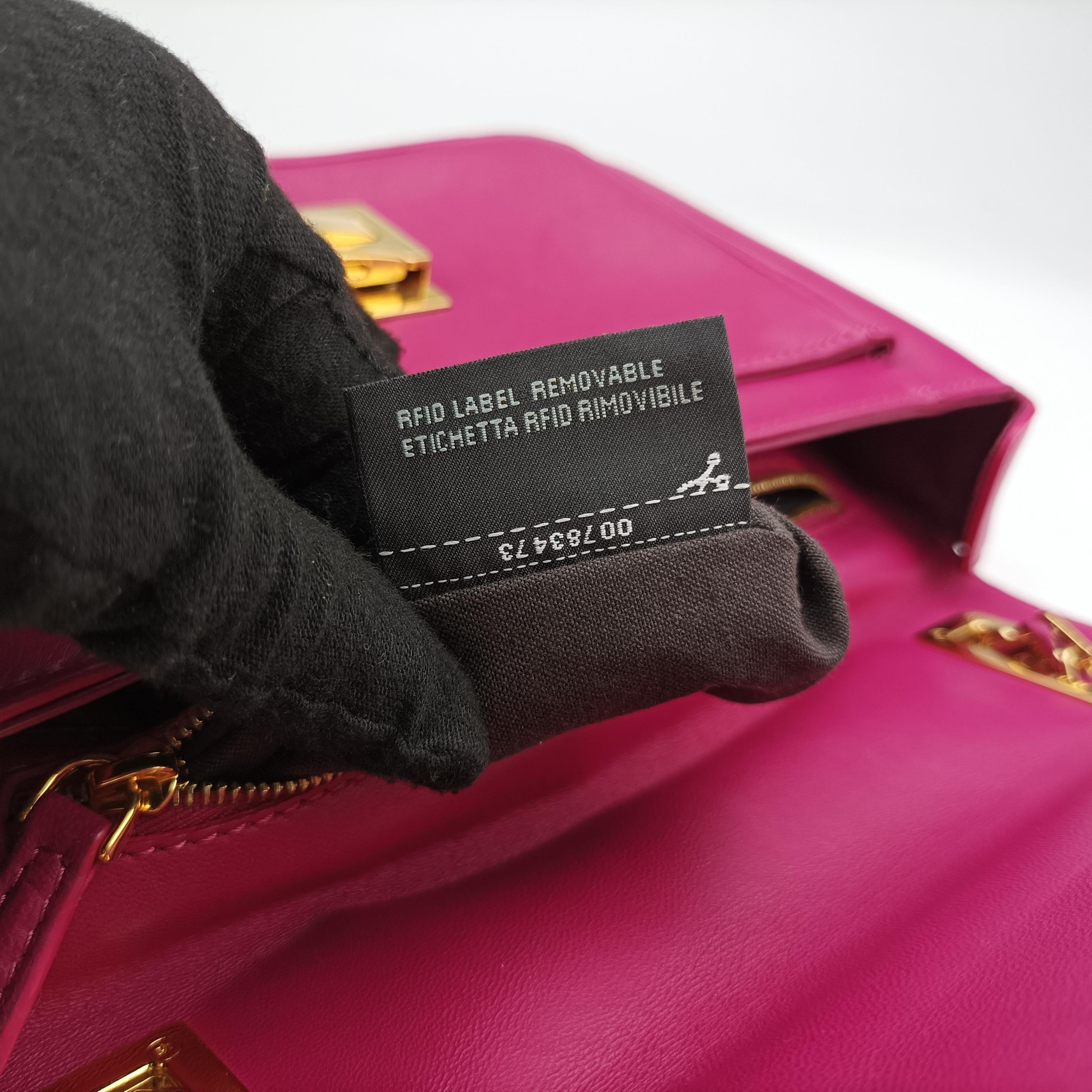 Pre-owned Fendi Be Baguette Rose Leather 8BR677 shoulderbag | stylenewstar