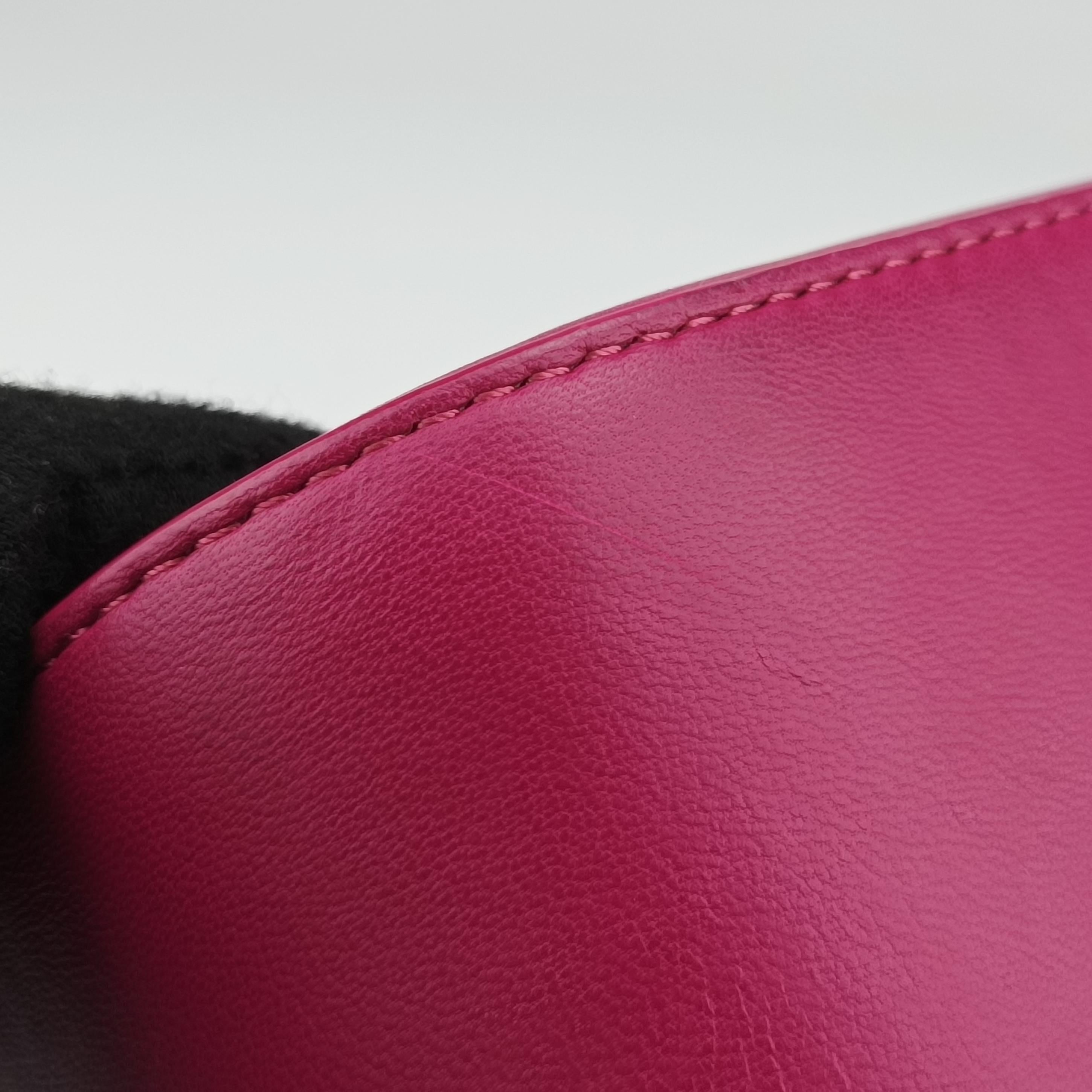 Pre-owned Fendi Be Baguette Rose Leather 8BR677 shoulderbag | stylenewstar